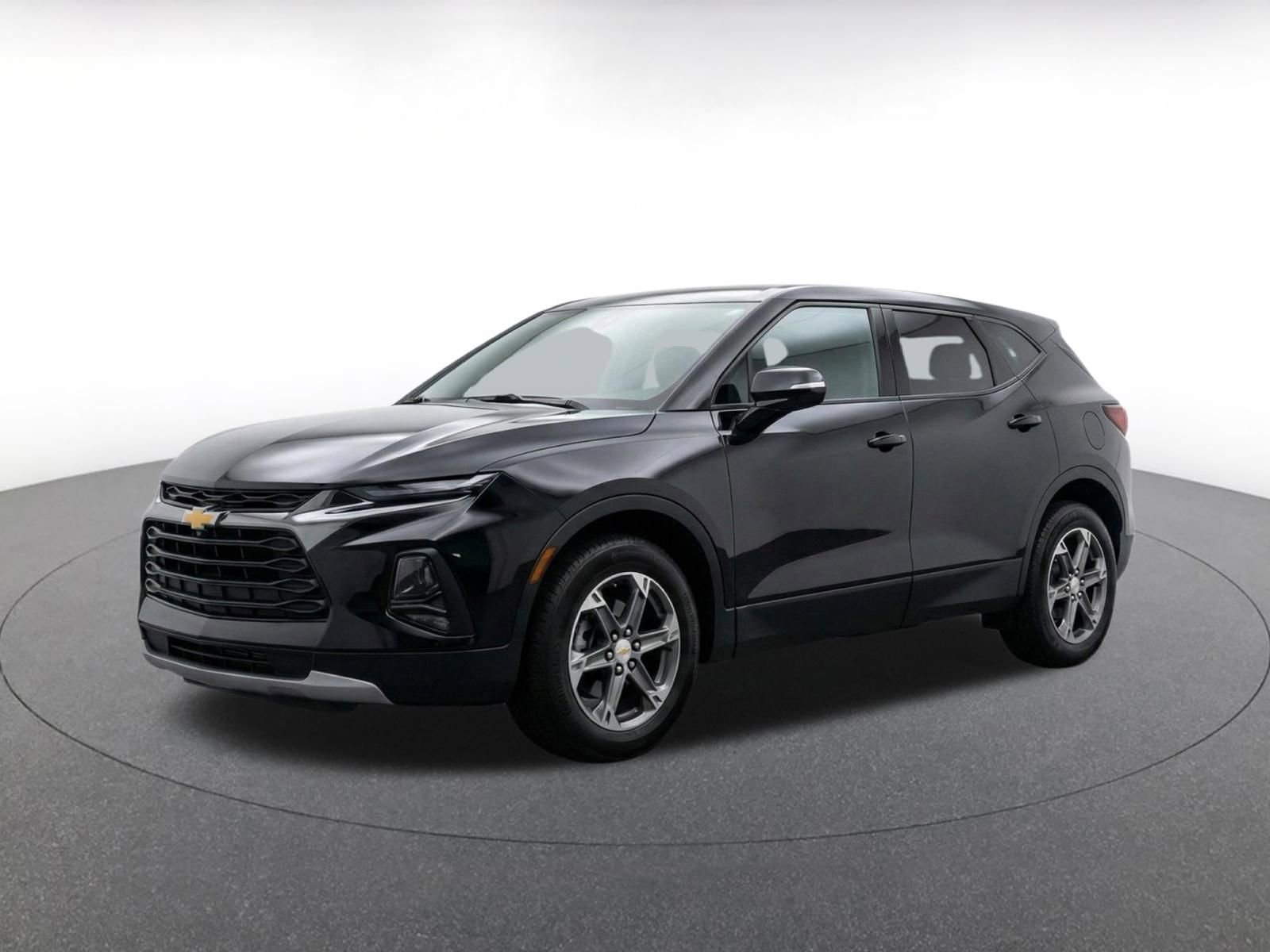 Thumbnail: 2025 Chevrolet Blazer - 3