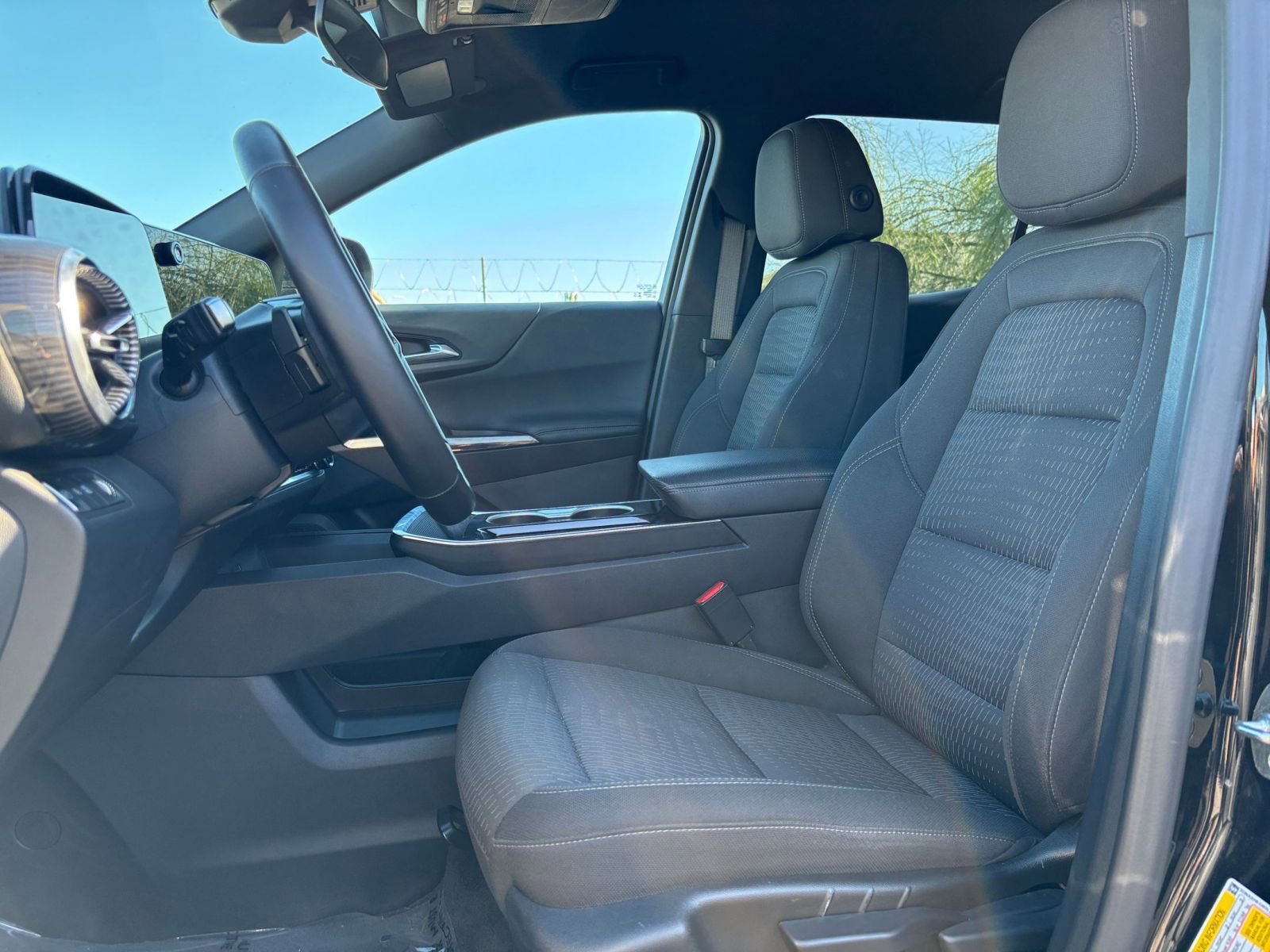 Thumbnail: 2025 Chevrolet Equinox - 27