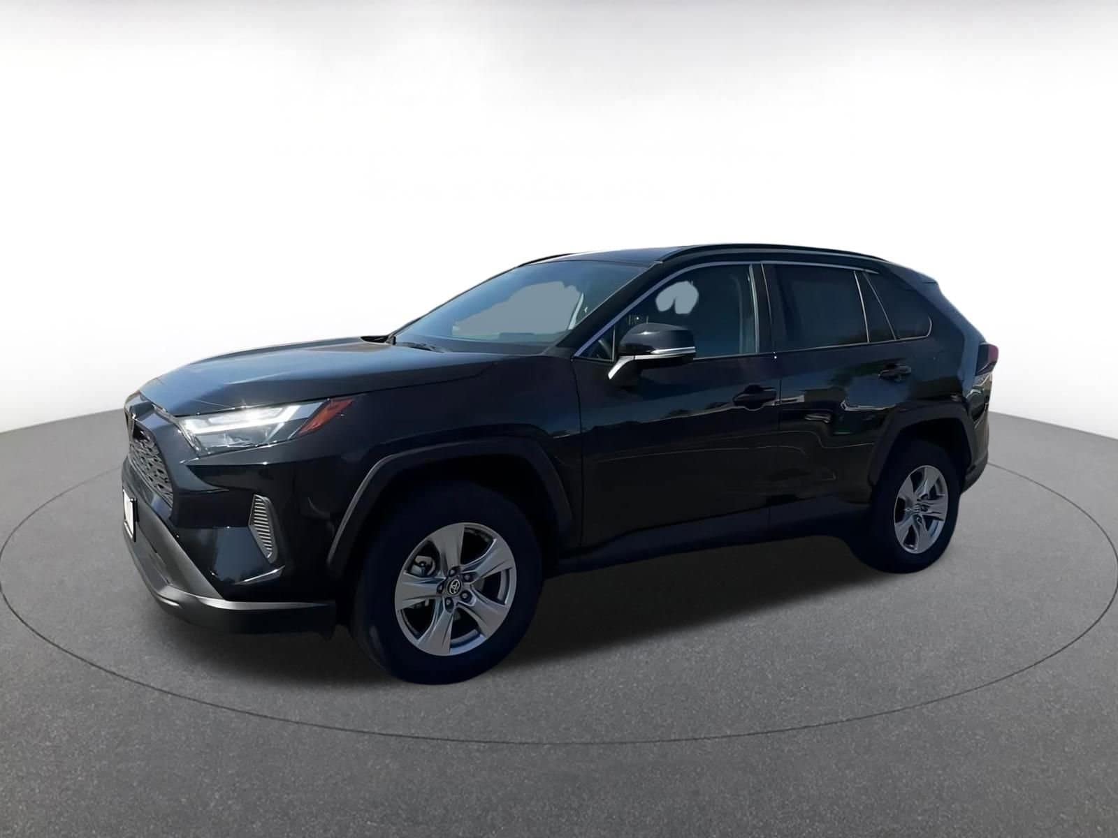 Thumbnail: 2025 Toyota RAV4 - 8