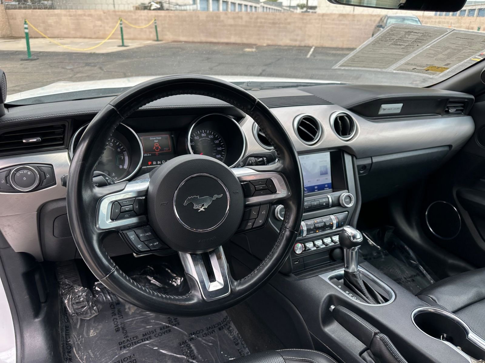 Thumbnail: 2022 Ford Mustang - 32
