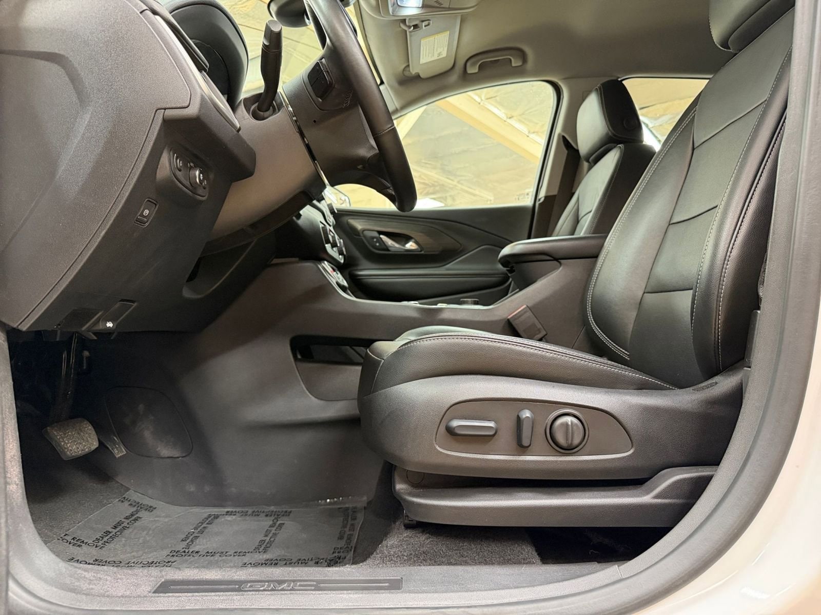 Thumbnail: 2024 GMC Terrain - 29