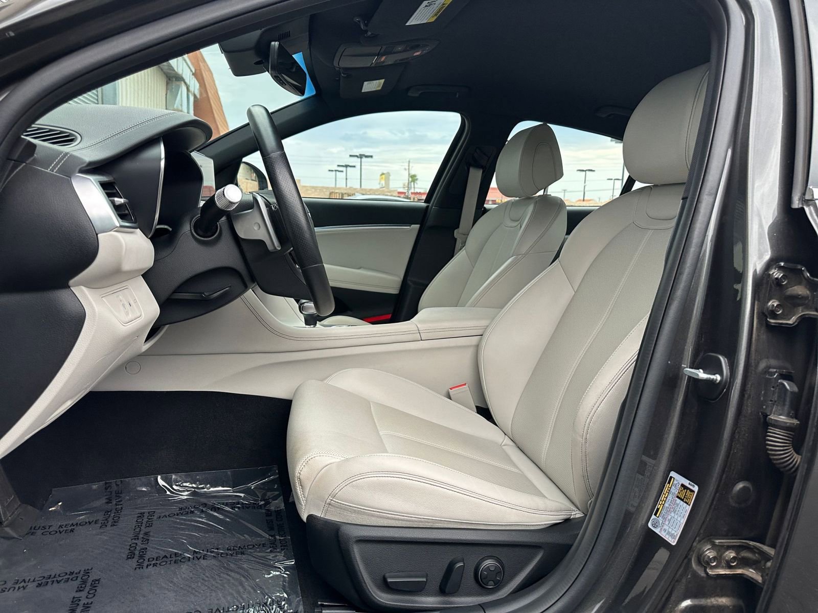 Thumbnail: 2025 Genesis G70 - 28