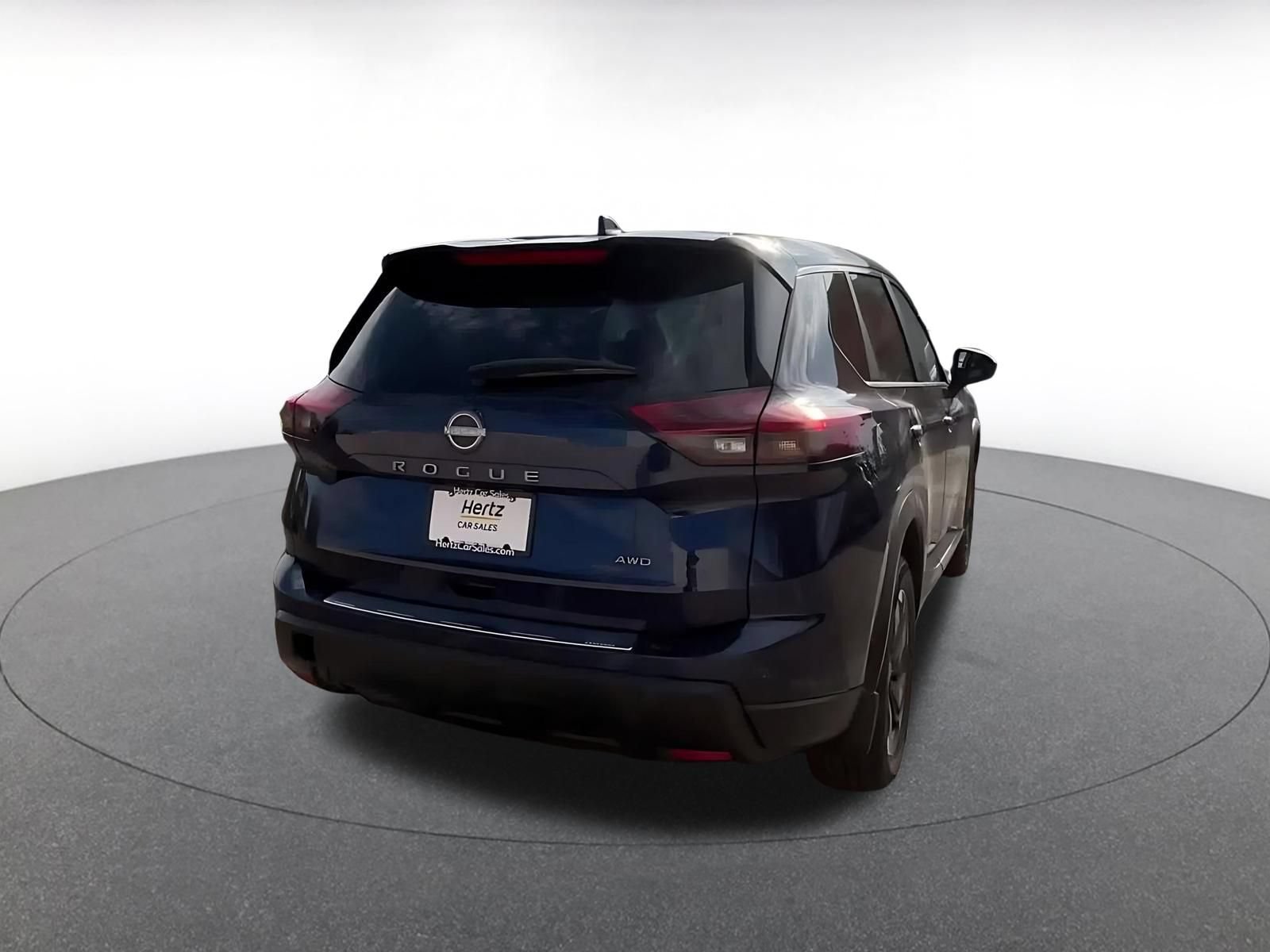 Thumbnail: 2025 Nissan Rogue - 12