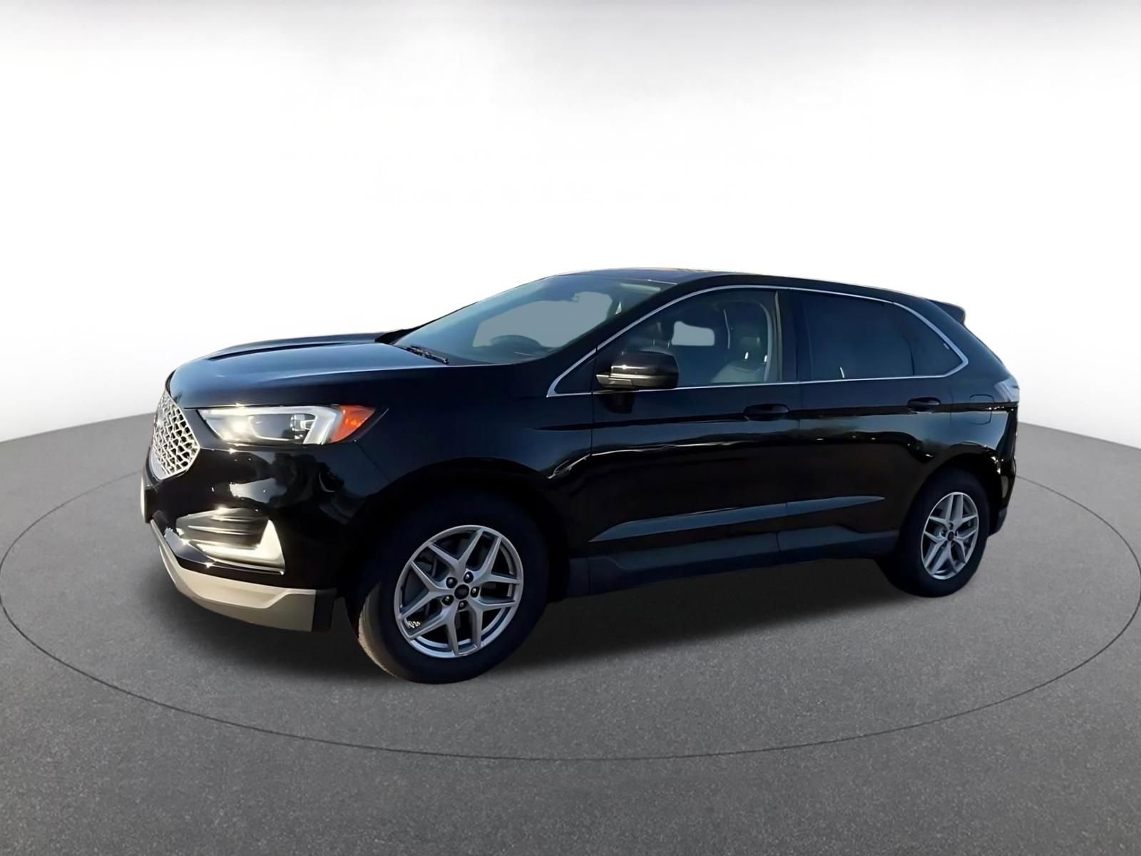 Thumbnail: 2024 Ford Edge - 8