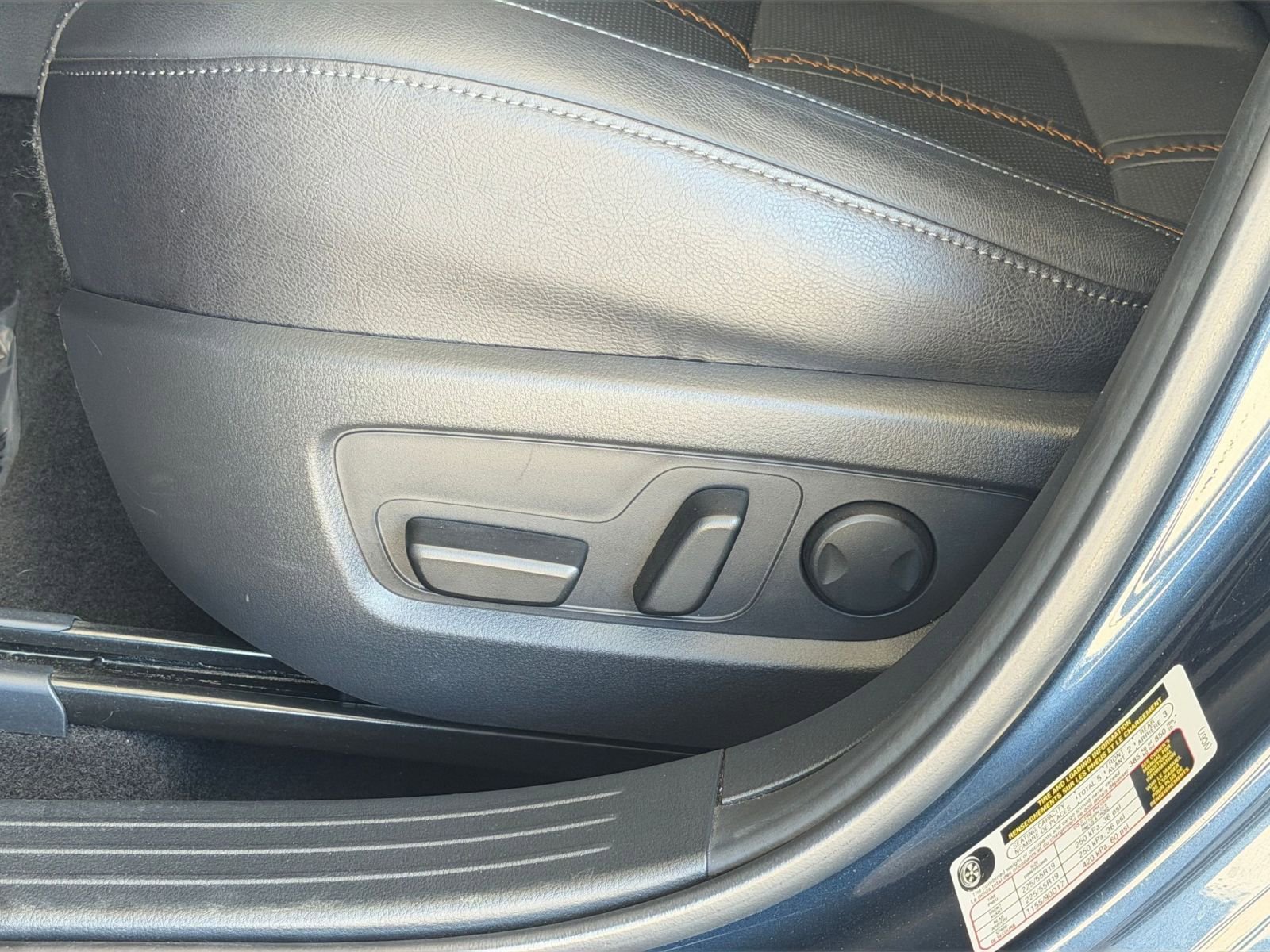 Thumbnail: 2025 Mazda CX-50 - 22