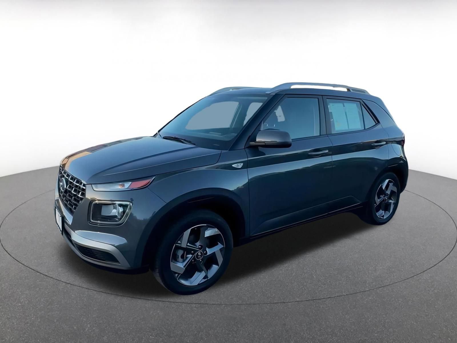 Thumbnail: 2025 Hyundai Venue - 8