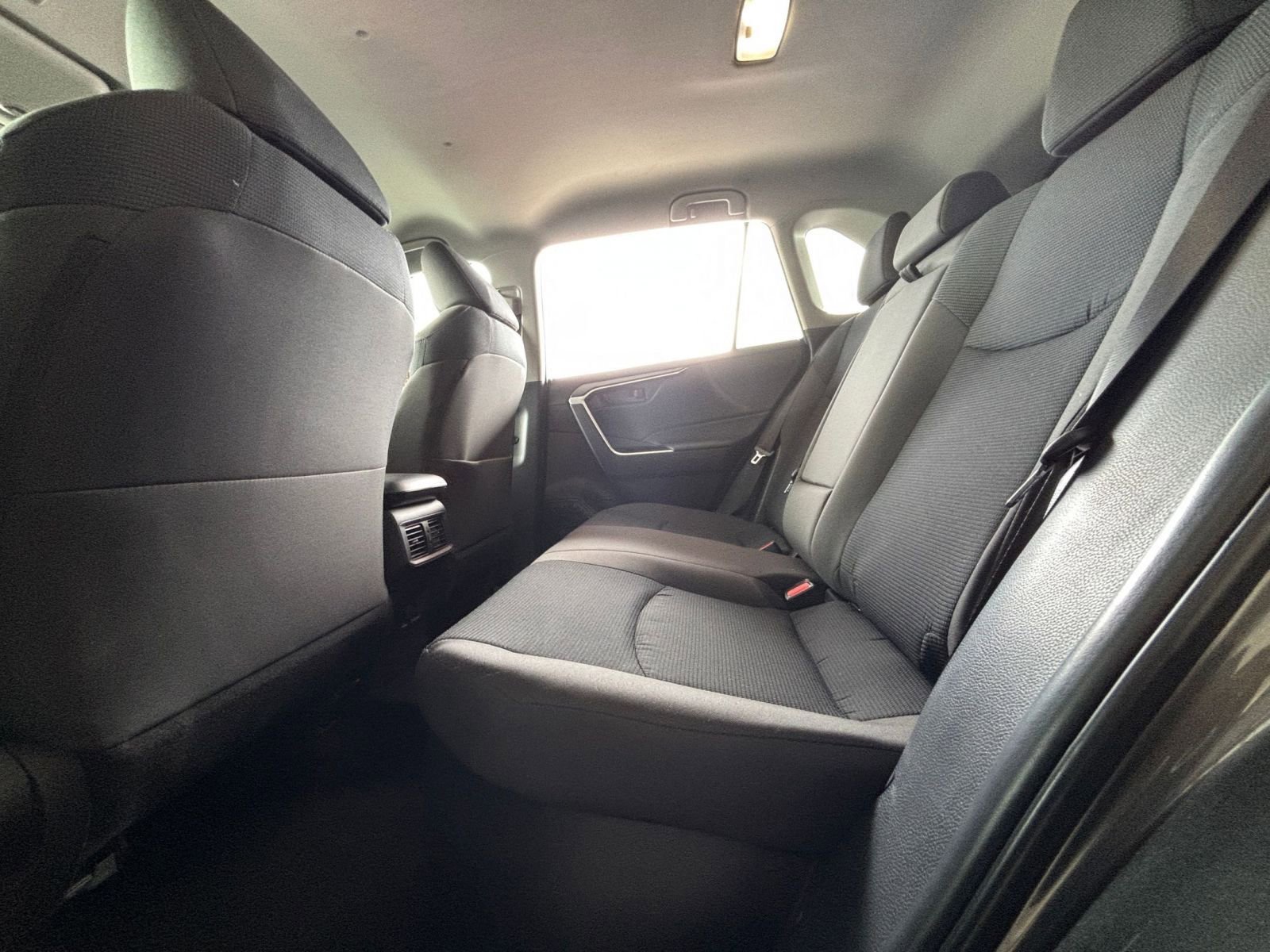 Thumbnail: 2025 Toyota RAV4 - 25