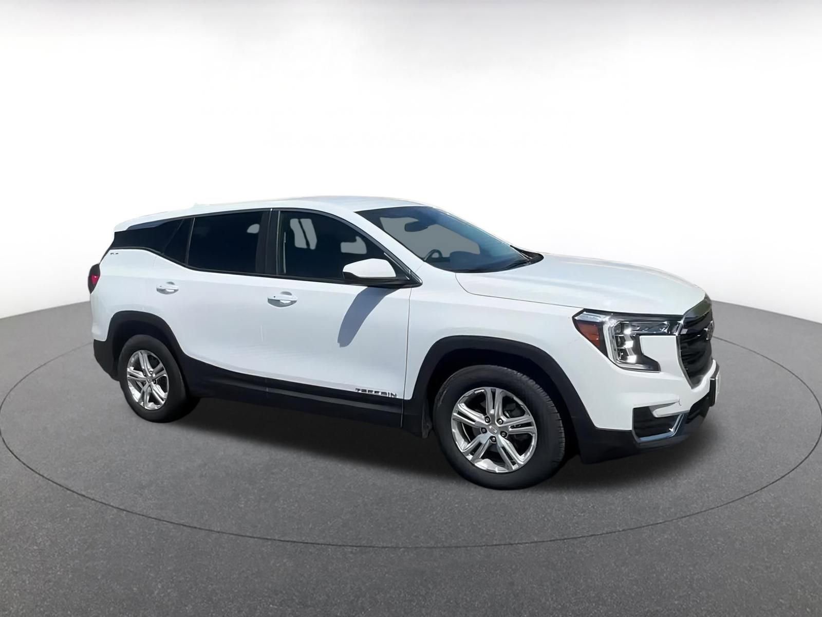 Thumbnail: 2024 GMC Terrain - 2