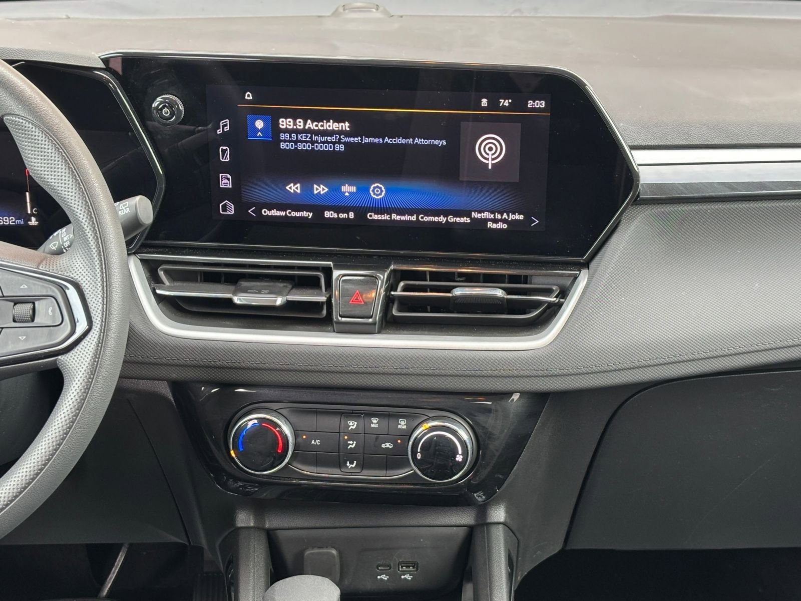 Thumbnail: 2025 Chevrolet TrailBlazer - 18