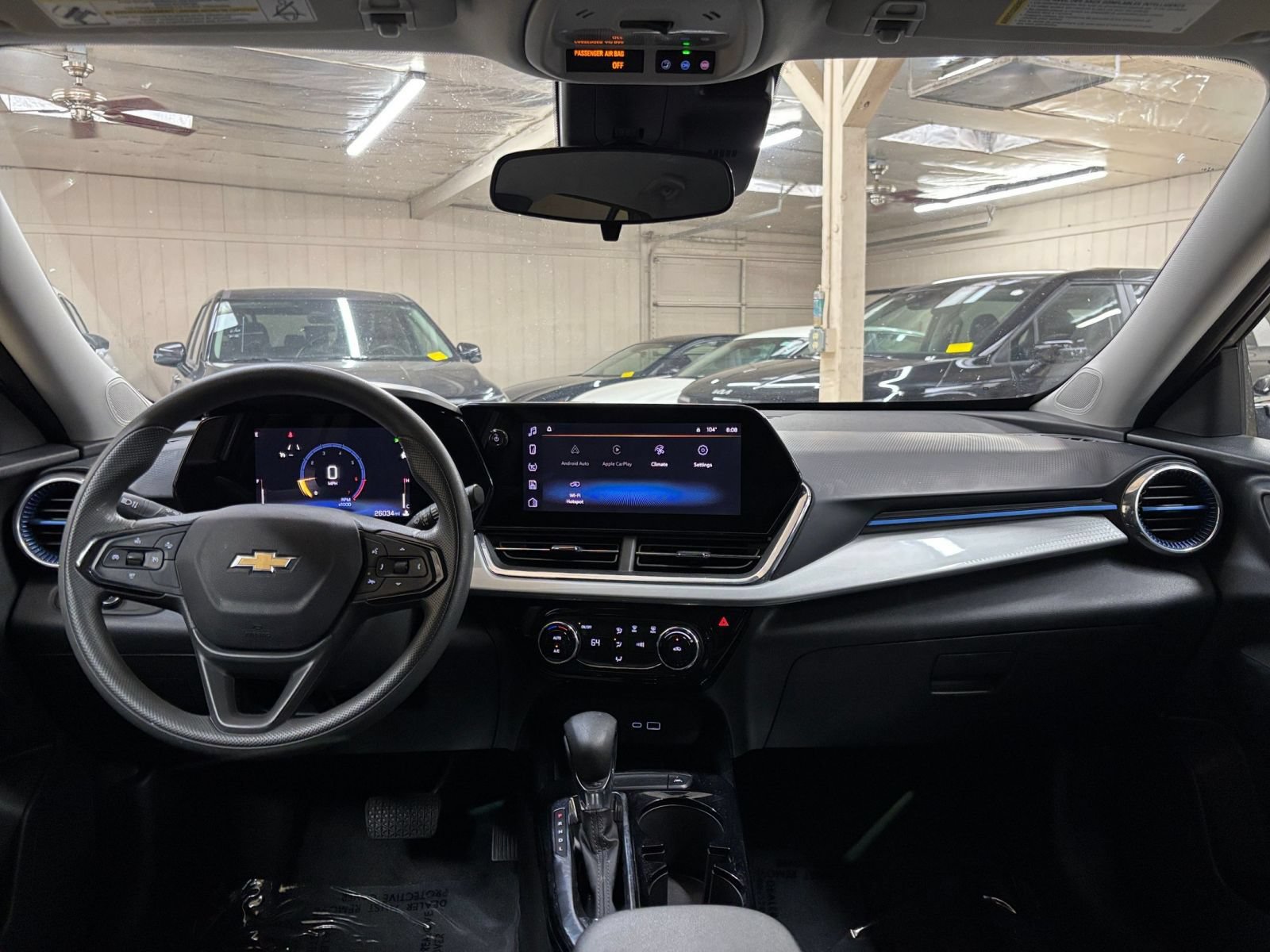 Thumbnail: 2025 Chevrolet Trax - 32