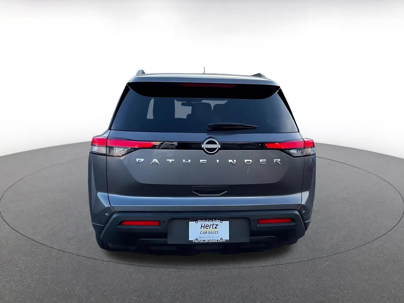 Thumbnail: 2025 Nissan Pathfinder - 12