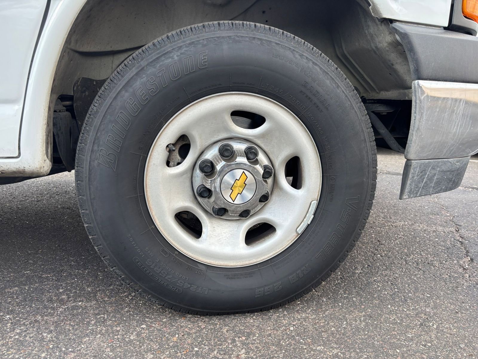 Thumbnail: 2025 Chevrolet Express - 30