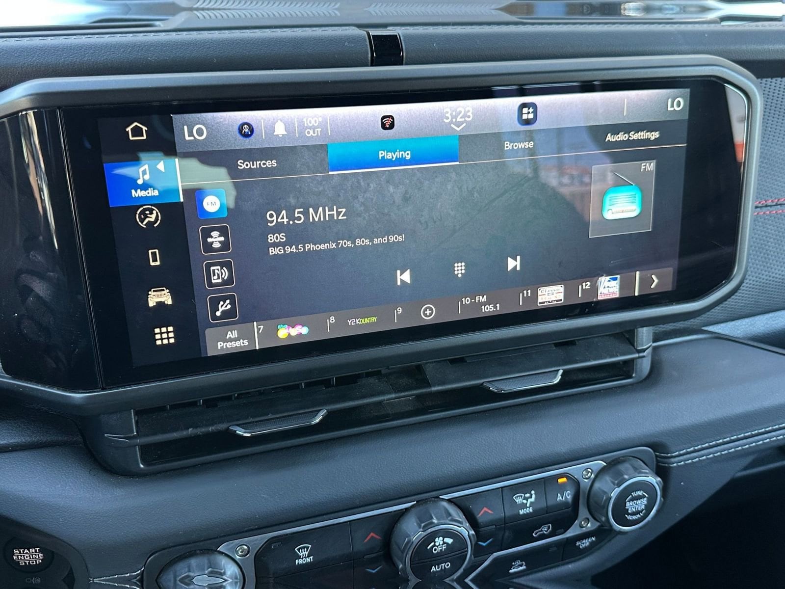 Thumbnail: 2025 Jeep Wrangler - 21