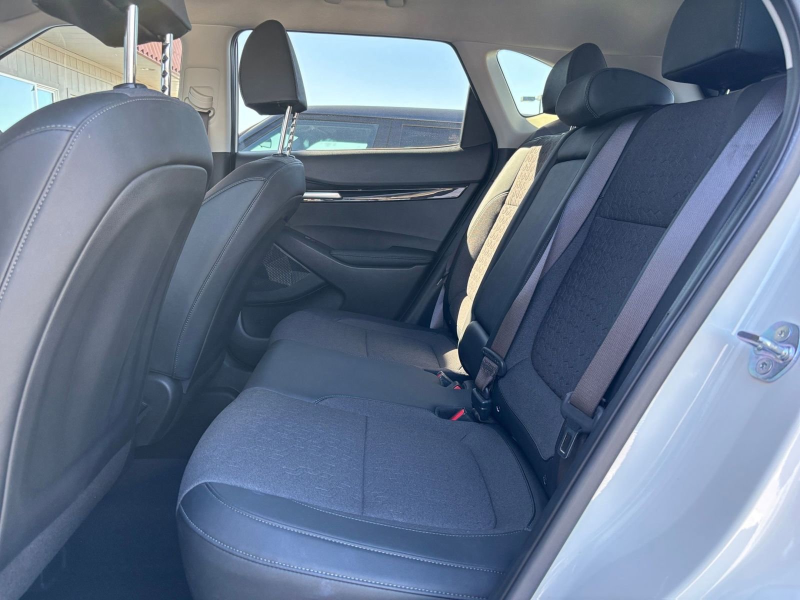 Thumbnail: 2025 Kia Seltos - 24