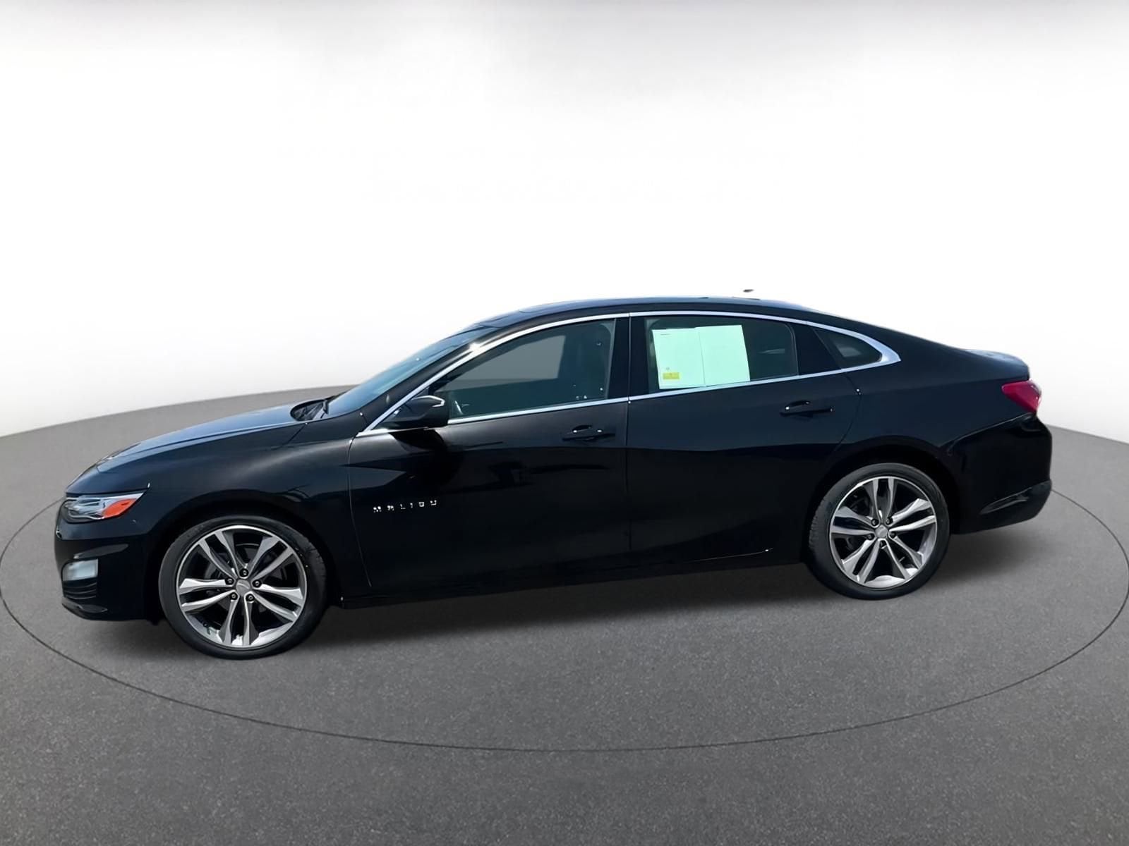 Thumbnail: 2024 Chevrolet Malibu - 9