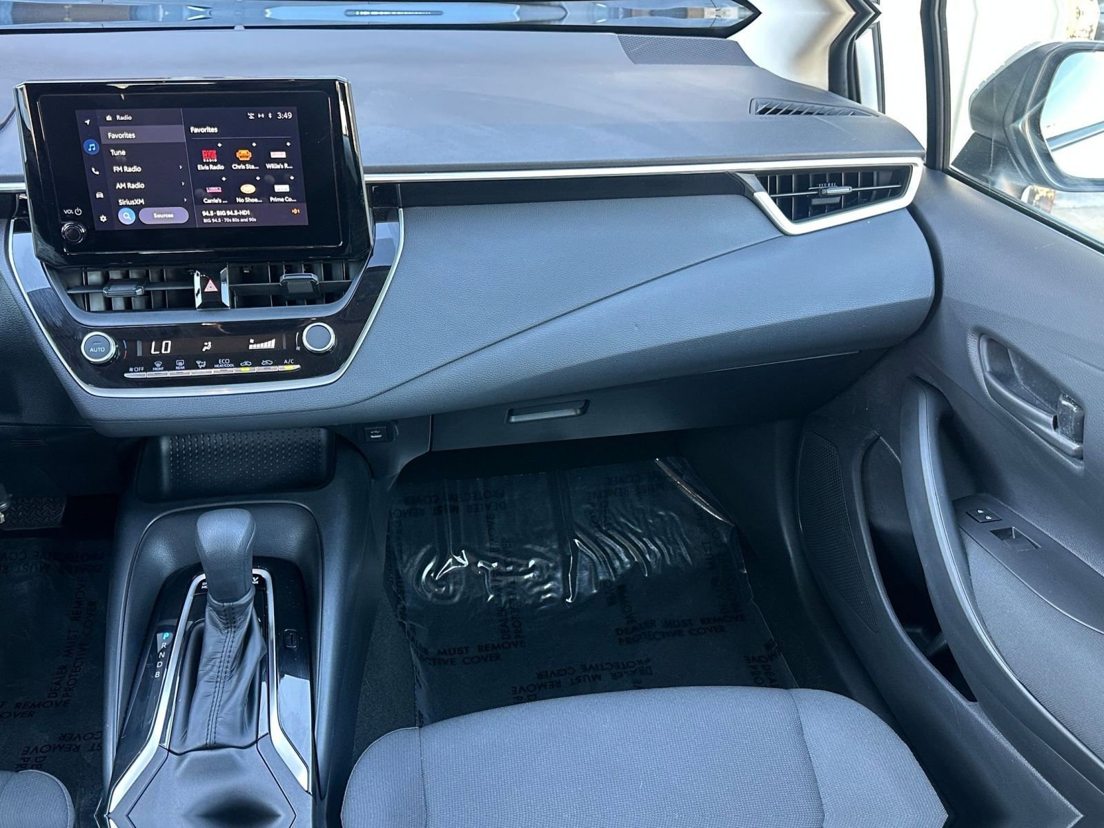 Thumbnail: 2025 Toyota Corolla - 33