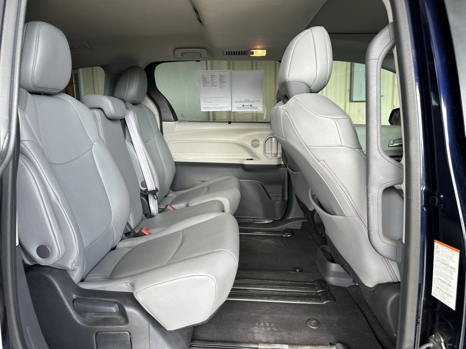 Thumbnail: 2024 Toyota Sienna - 28