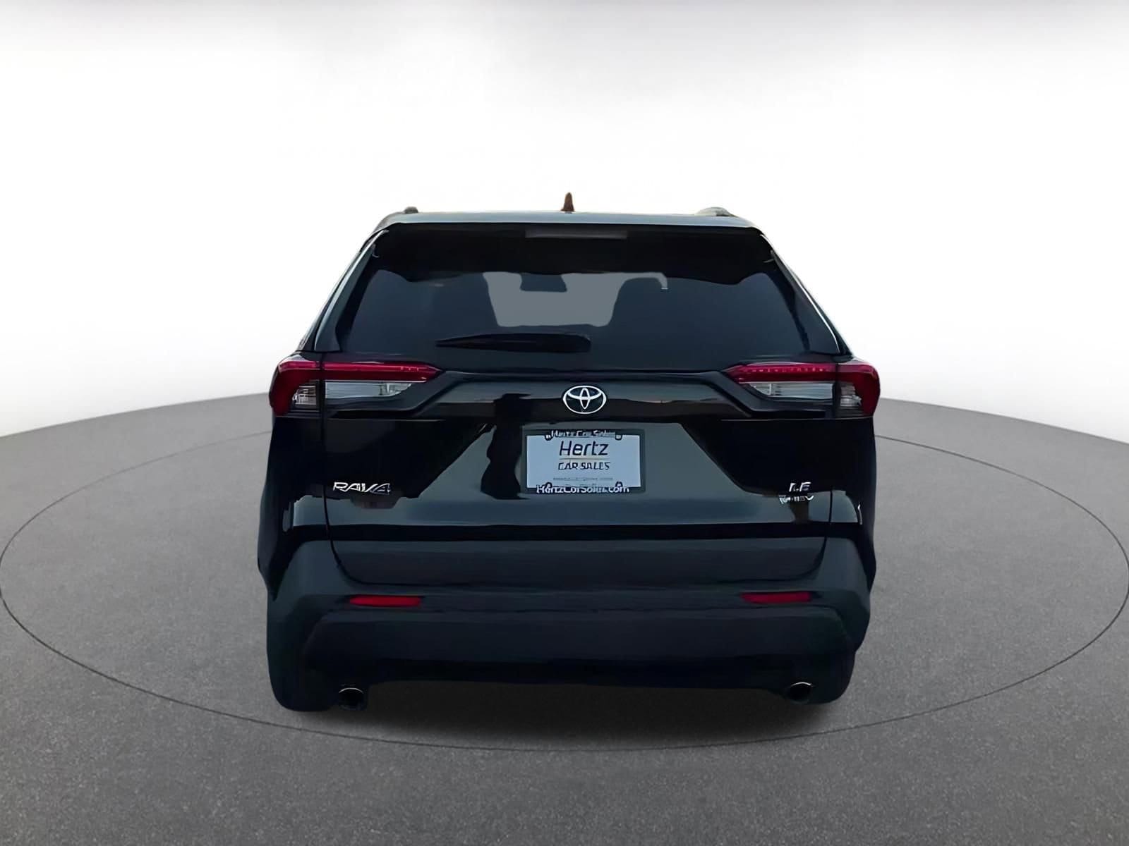 Thumbnail: 2025 Toyota RAV4 - 12