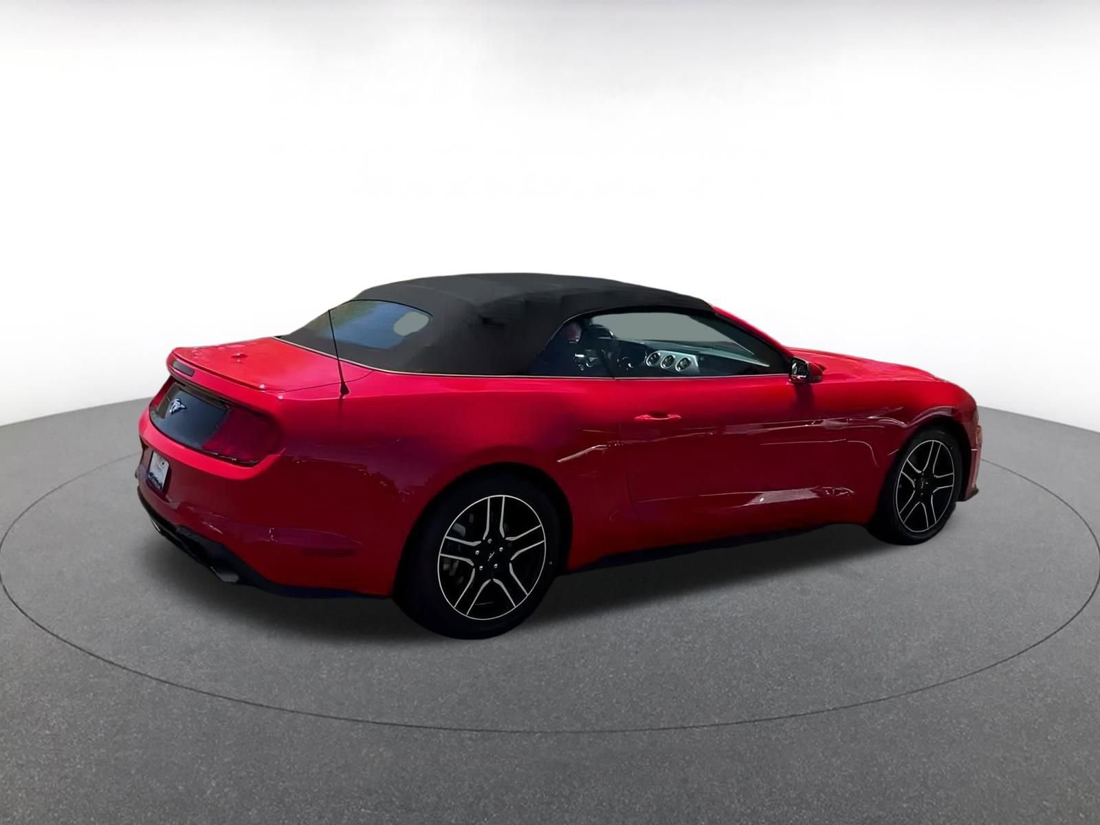 2023 Ford Mustang  3