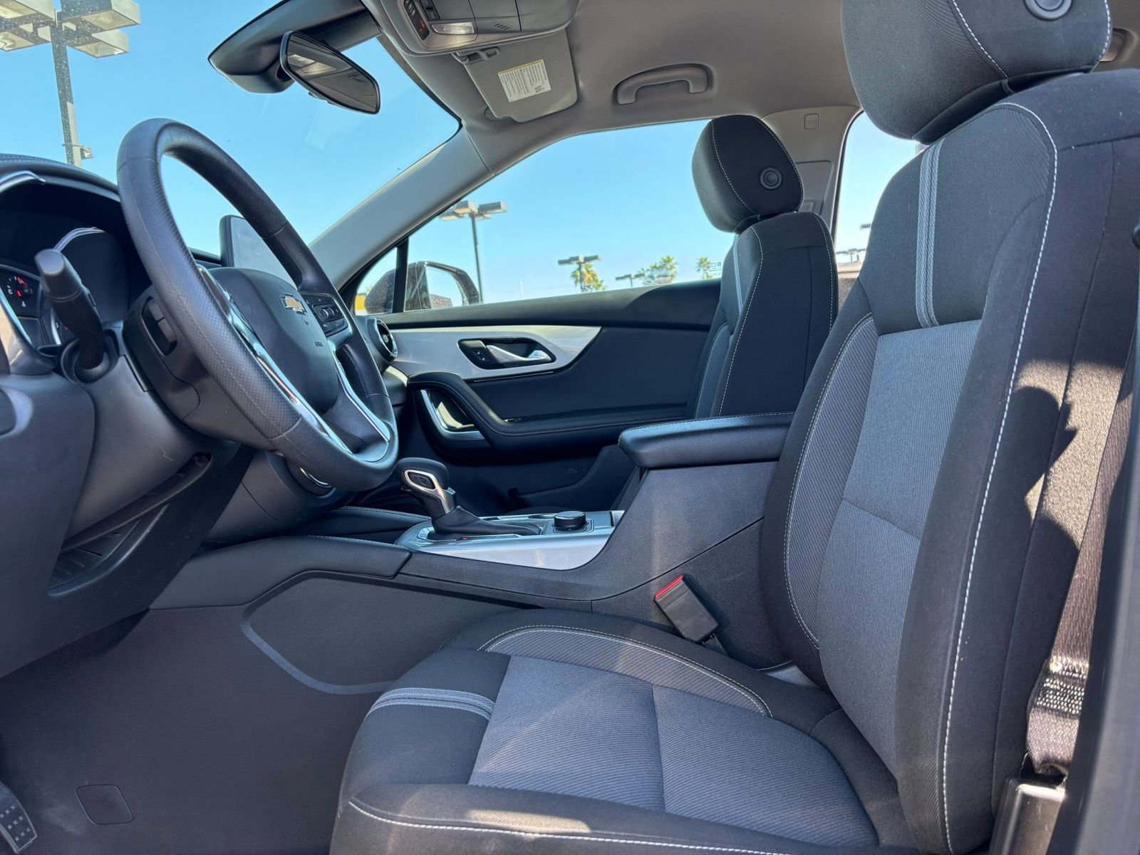 Thumbnail: 2025 Chevrolet Blazer - 28