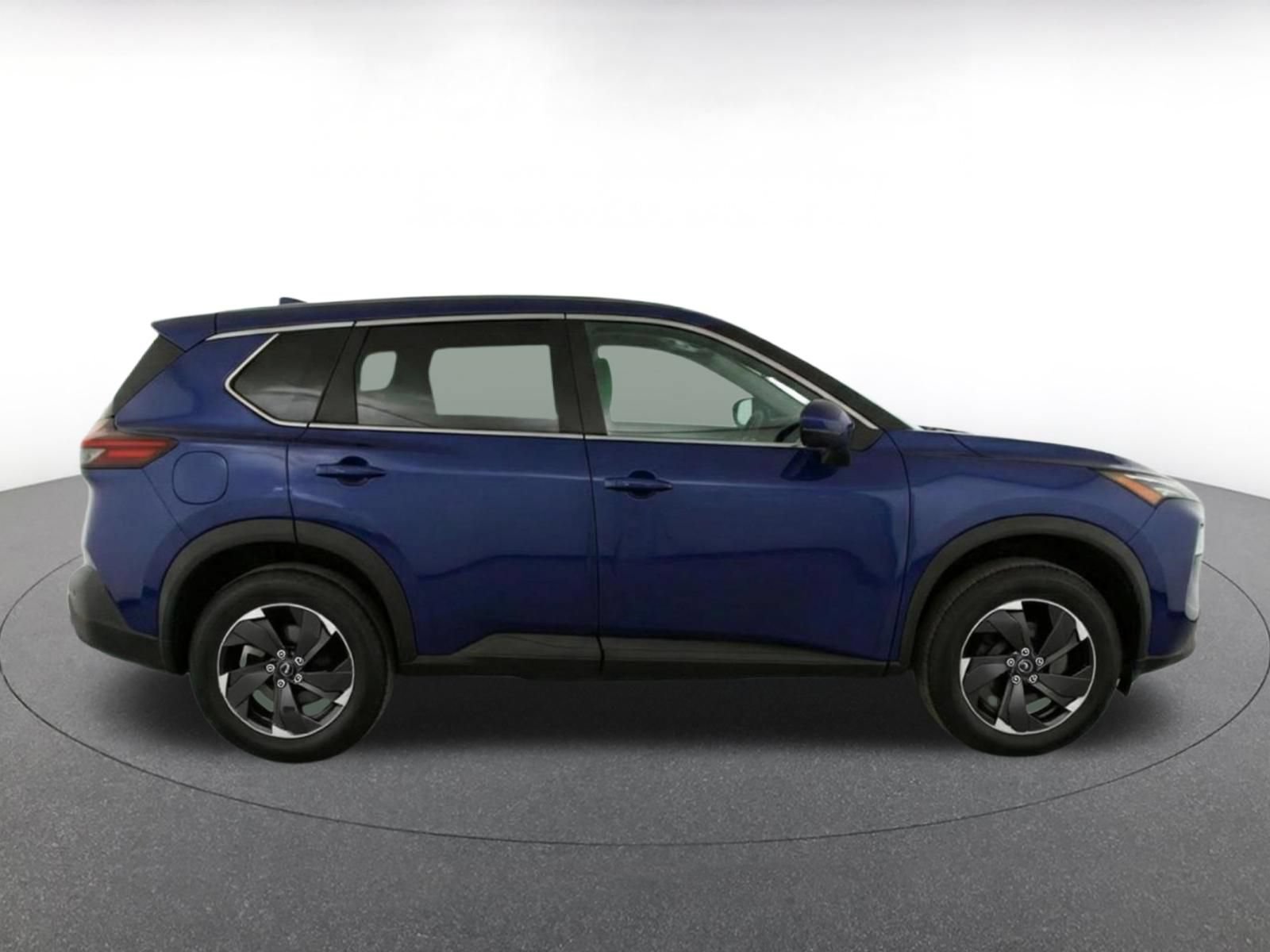 Thumbnail: 2025 Nissan Rogue - 10