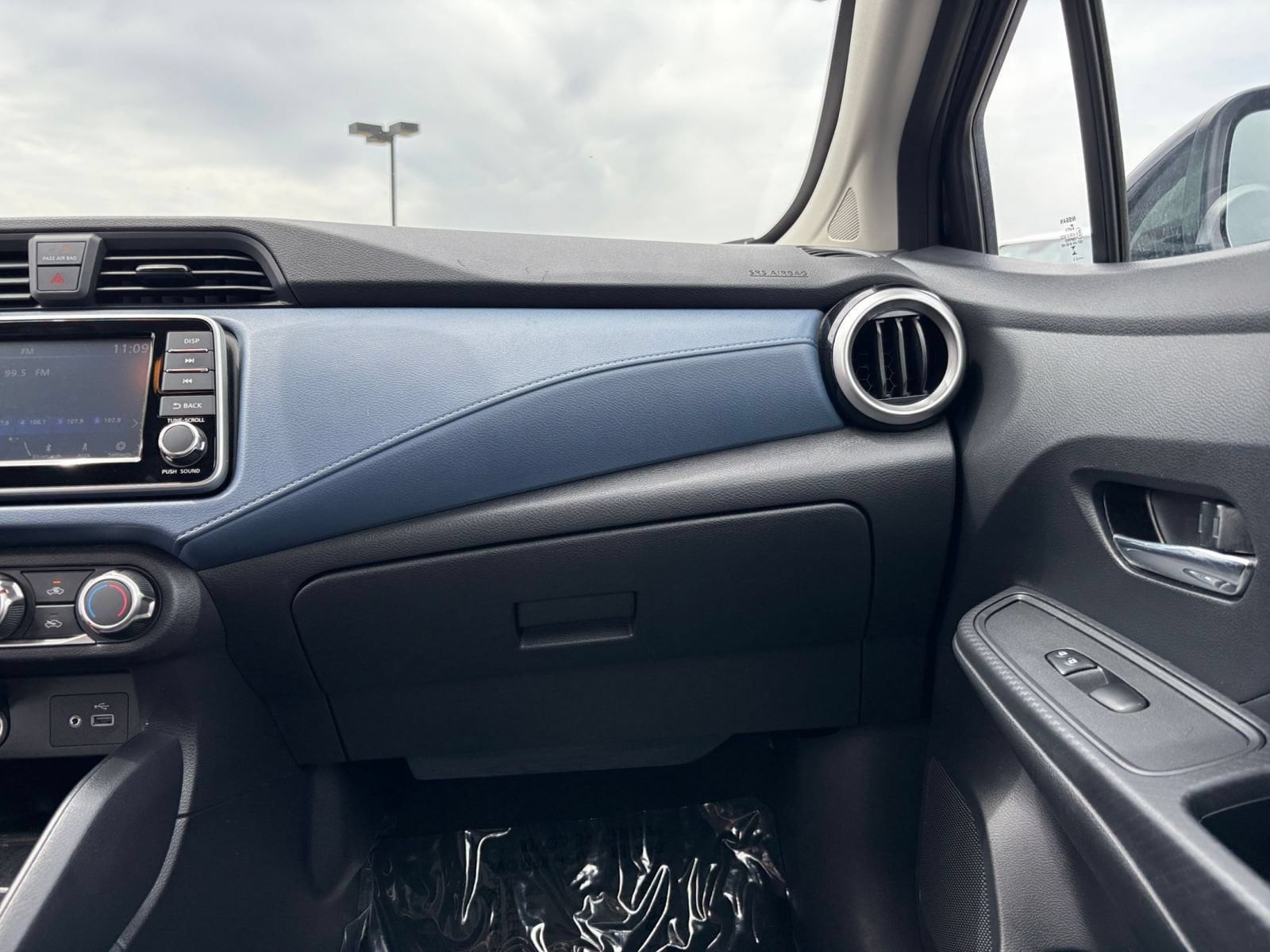 Thumbnail: 2025 Nissan Versa - 32