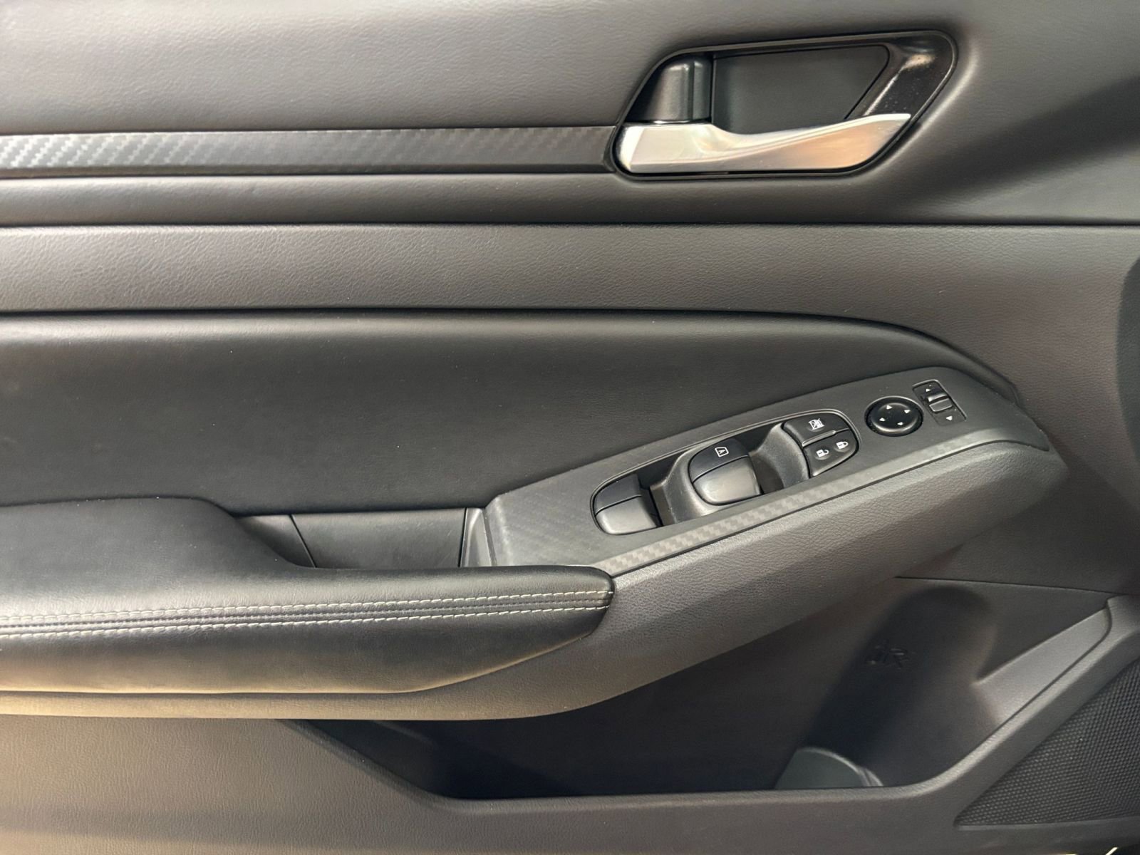 Thumbnail: 2025 Nissan Altima - 18