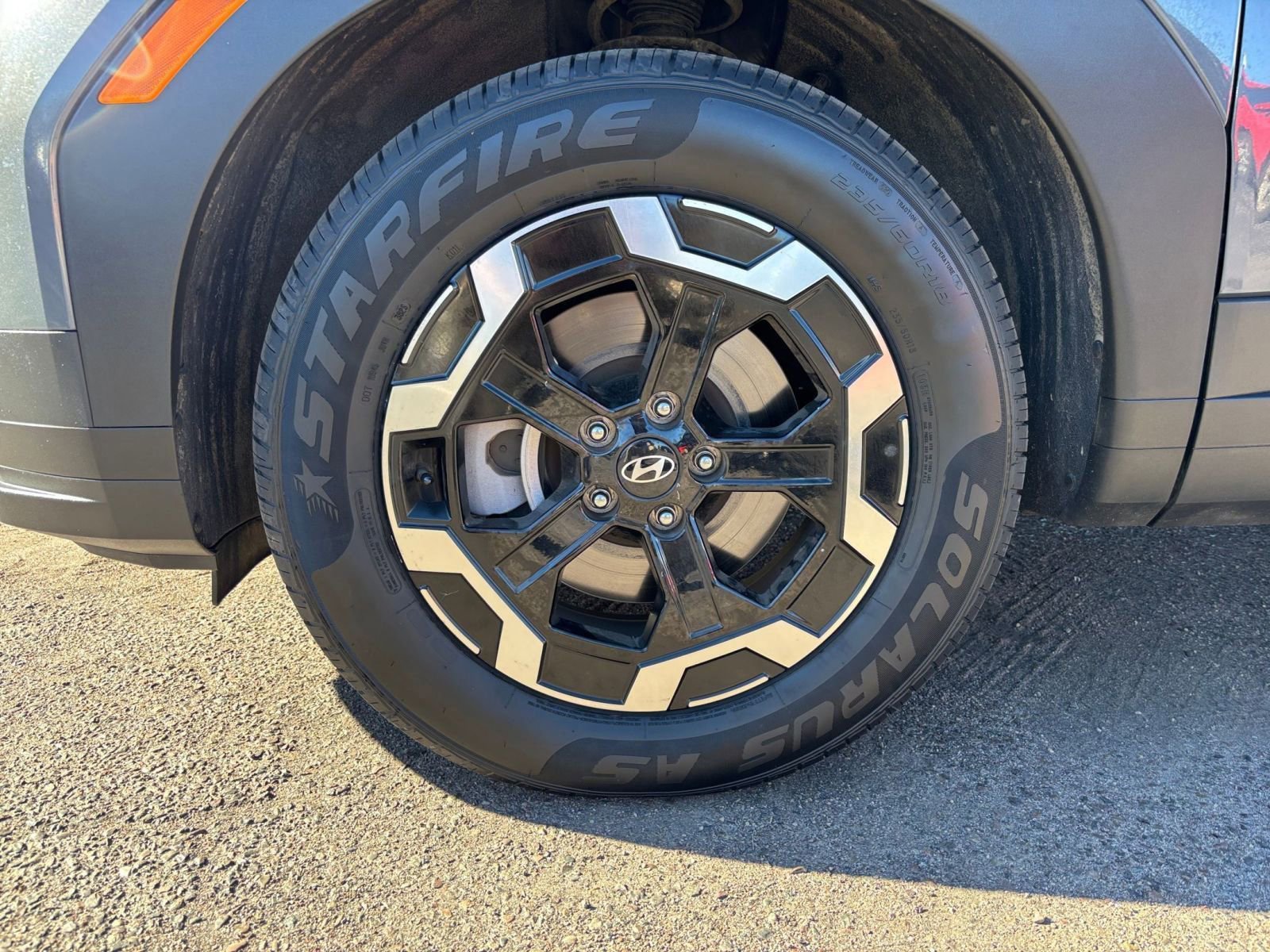 Thumbnail: 2025 Hyundai Santa Fe - 32