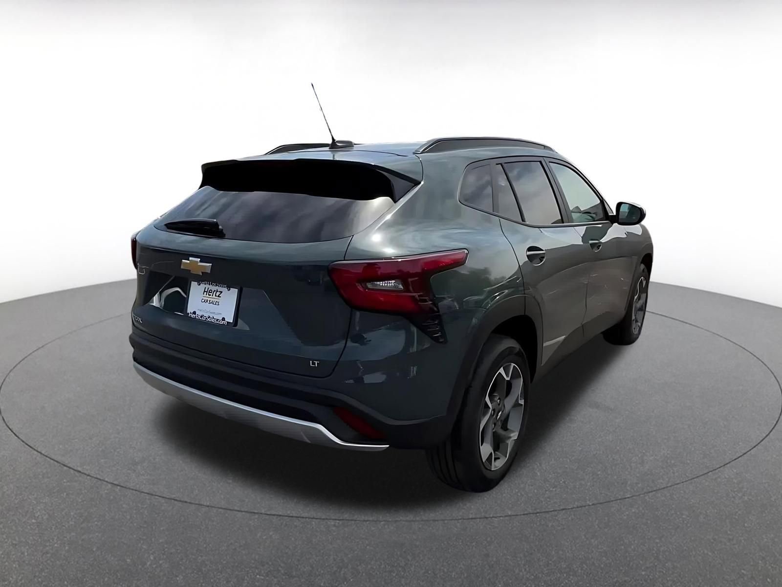Thumbnail: 2025 Chevrolet Trax - 15