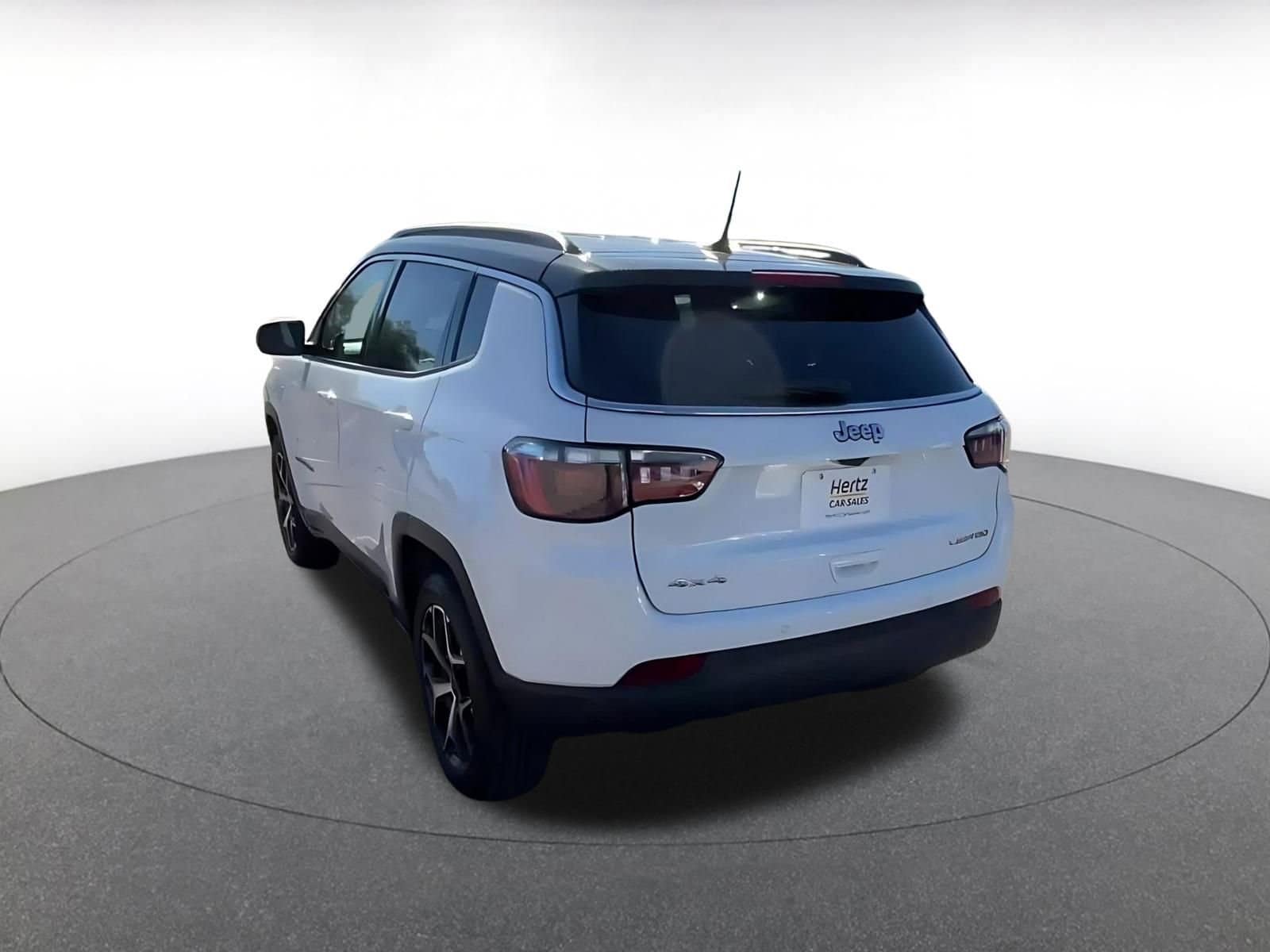 Thumbnail: 2025 Jeep Compass - 11