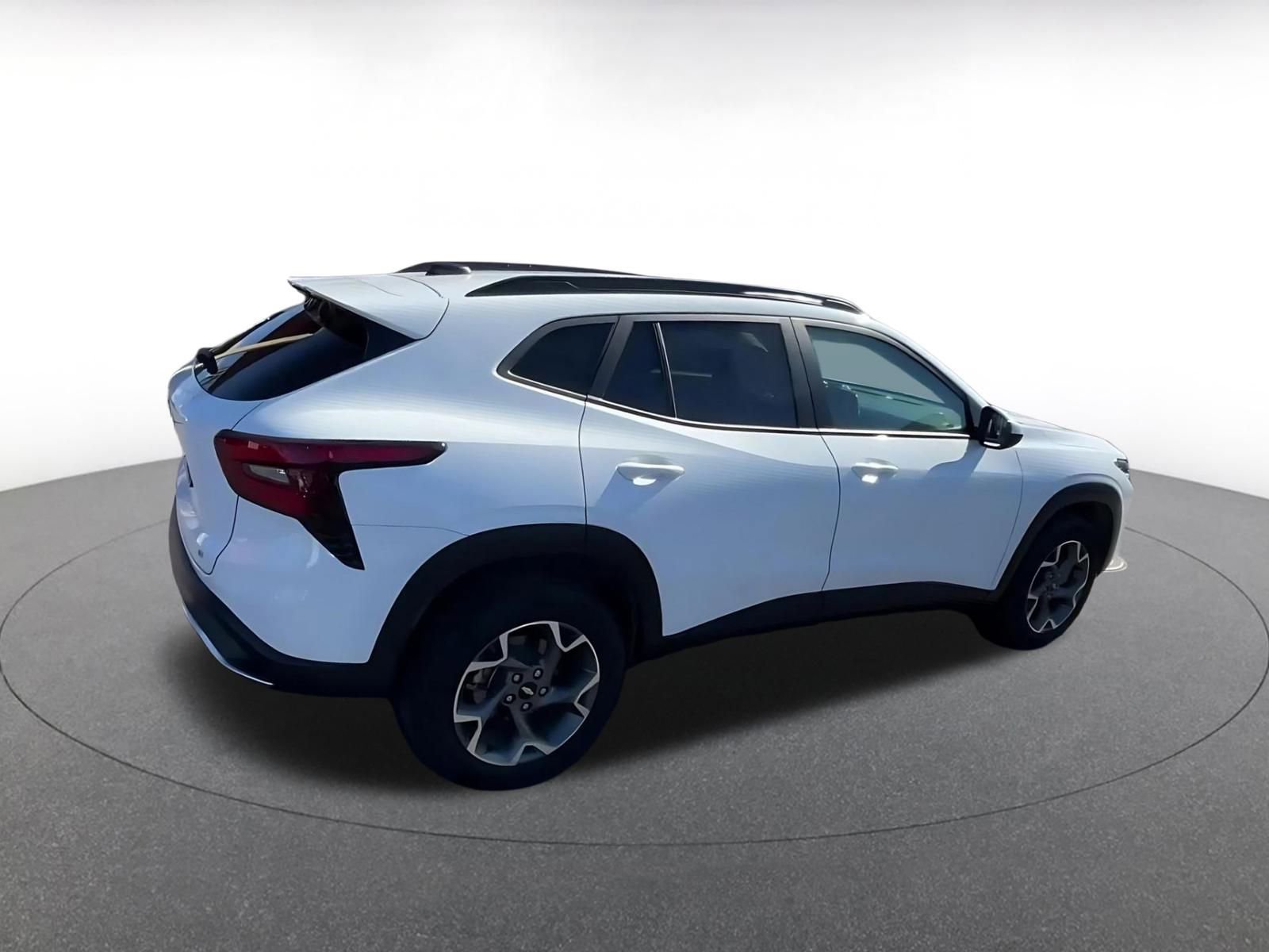 Thumbnail: 2025 Chevrolet Trax - 14