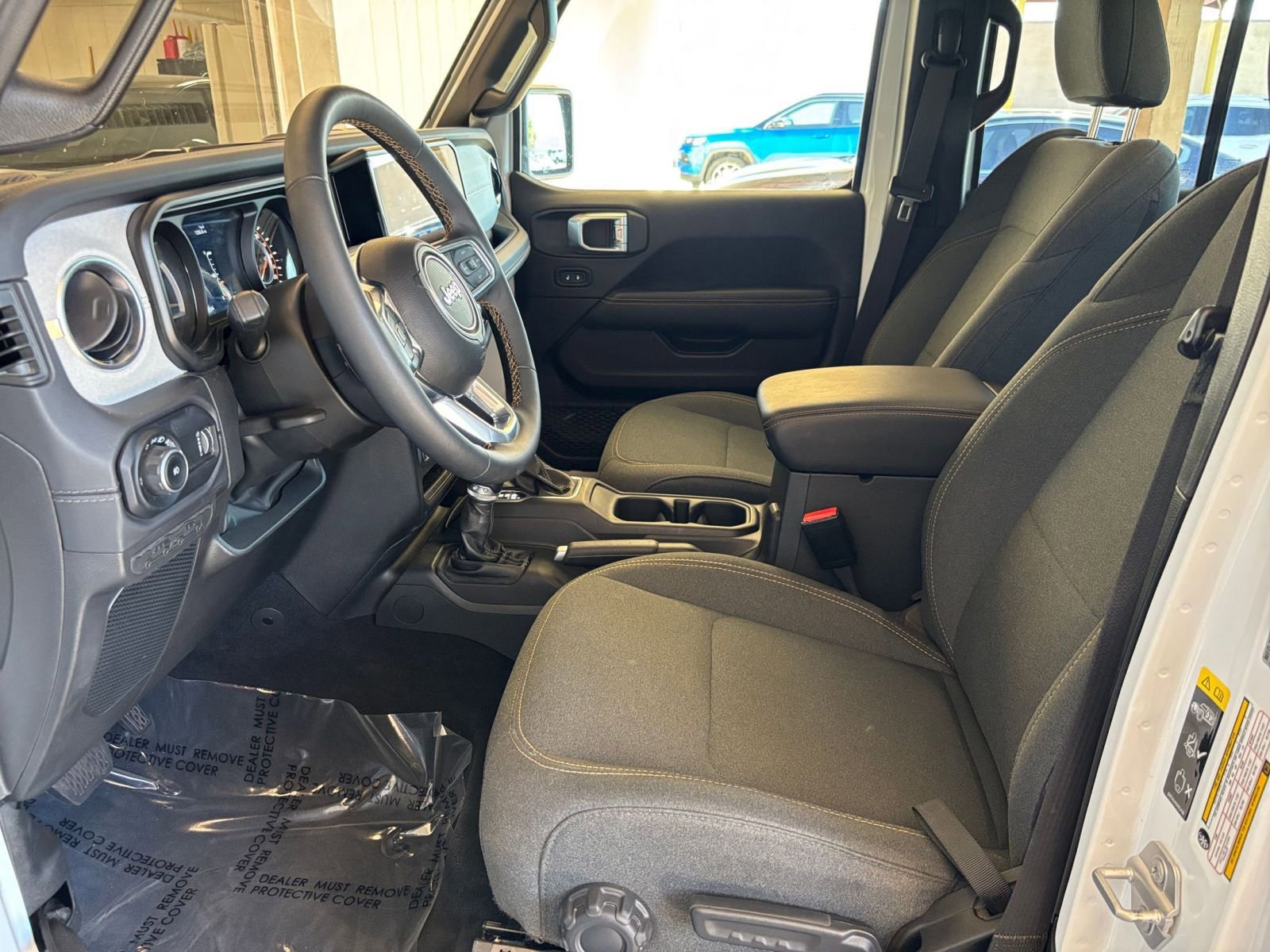 Thumbnail: 2025 Jeep Wrangler - 25