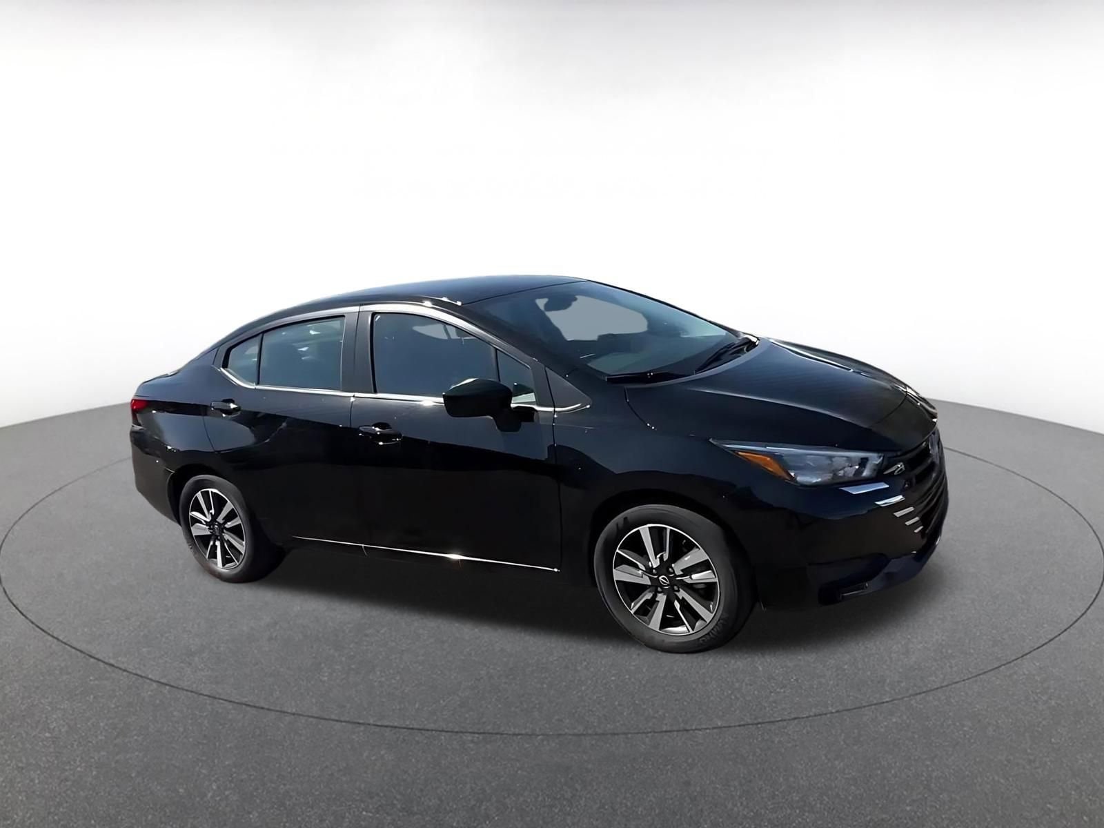 Thumbnail: 2025 Nissan Versa - 2