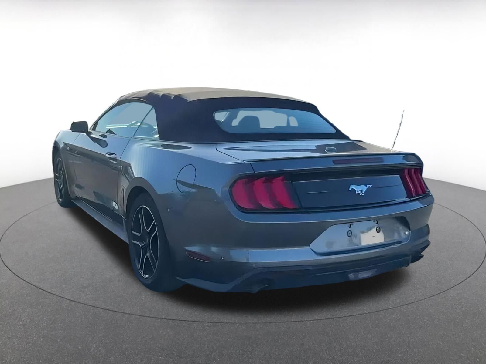 2023 Ford Mustang  11