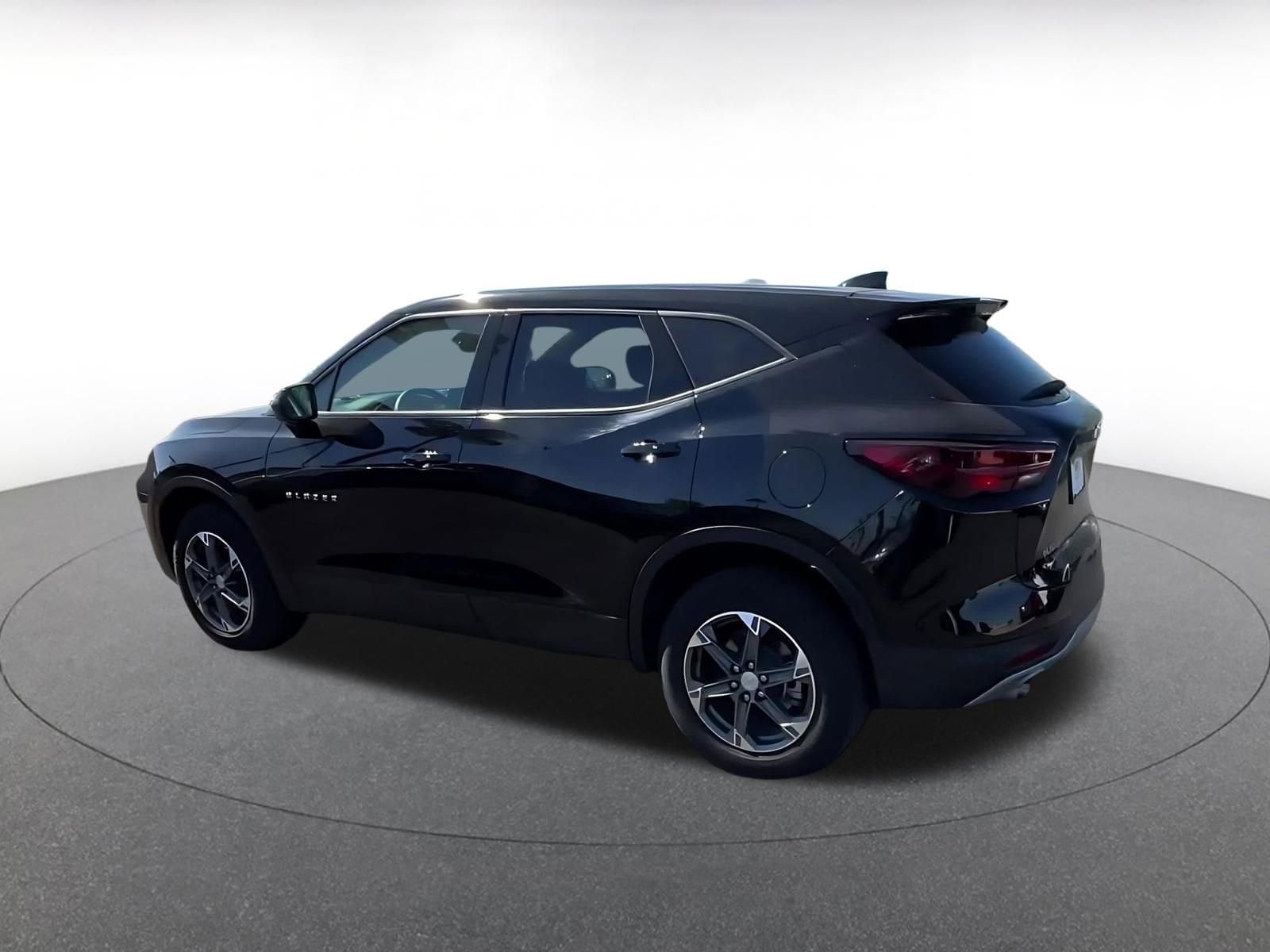 Thumbnail: 2025 Chevrolet Blazer - 10