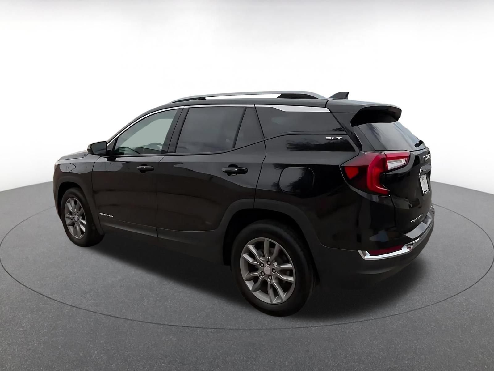 Thumbnail: 2024 GMC Terrain - 10