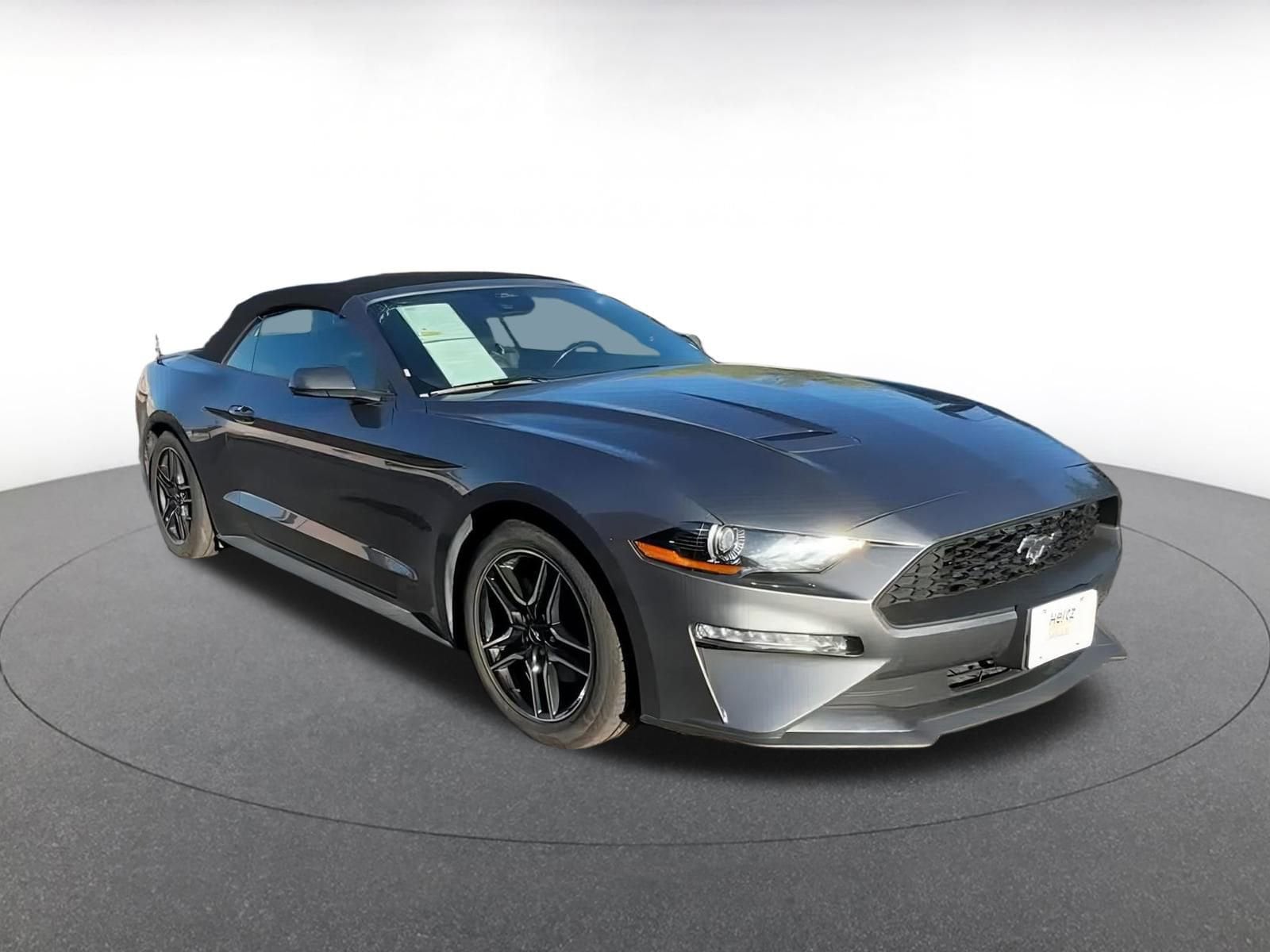 2023 Ford Mustang  3