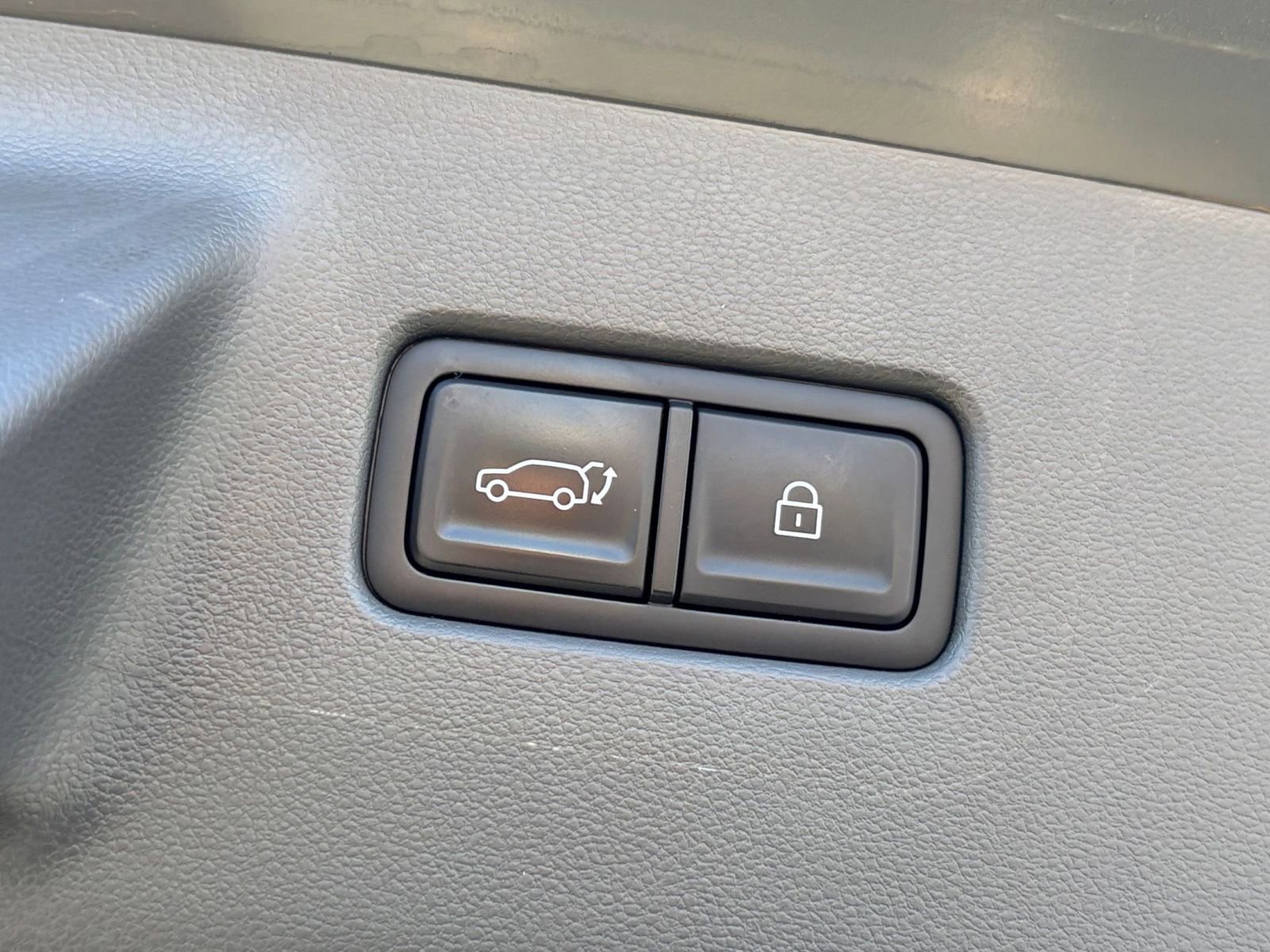 Thumbnail: 2025 Hyundai Santa Fe - 23