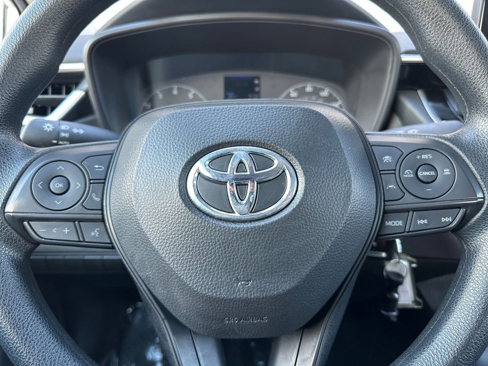 Thumbnail: 2025 Toyota Corolla - 25