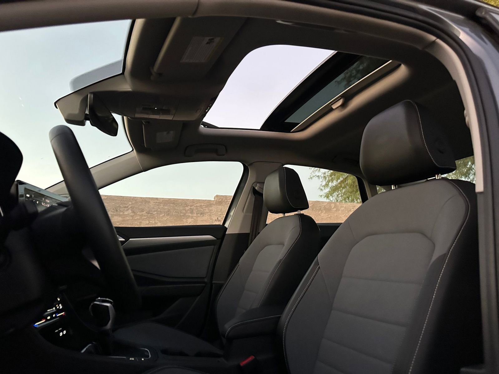 Thumbnail: 2025 Volkswagen Jetta - 22