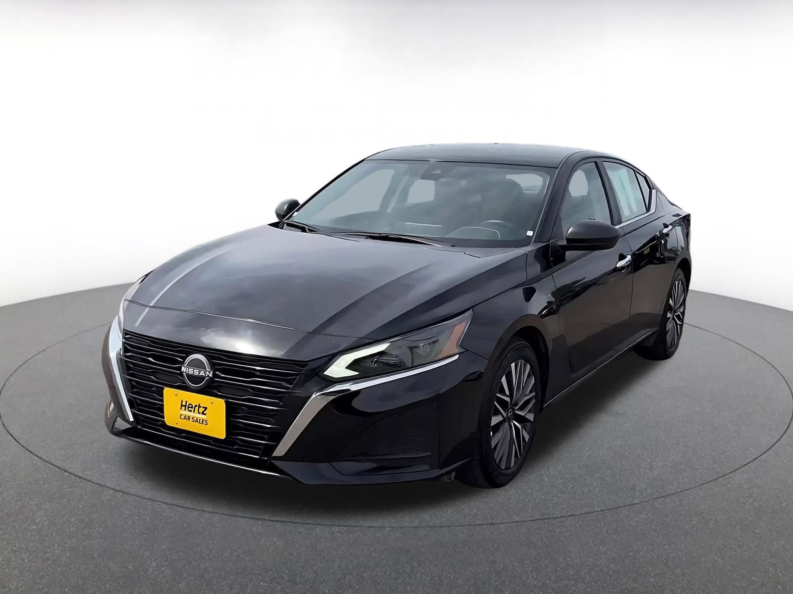 Thumbnail: 2025 Nissan Altima - 7