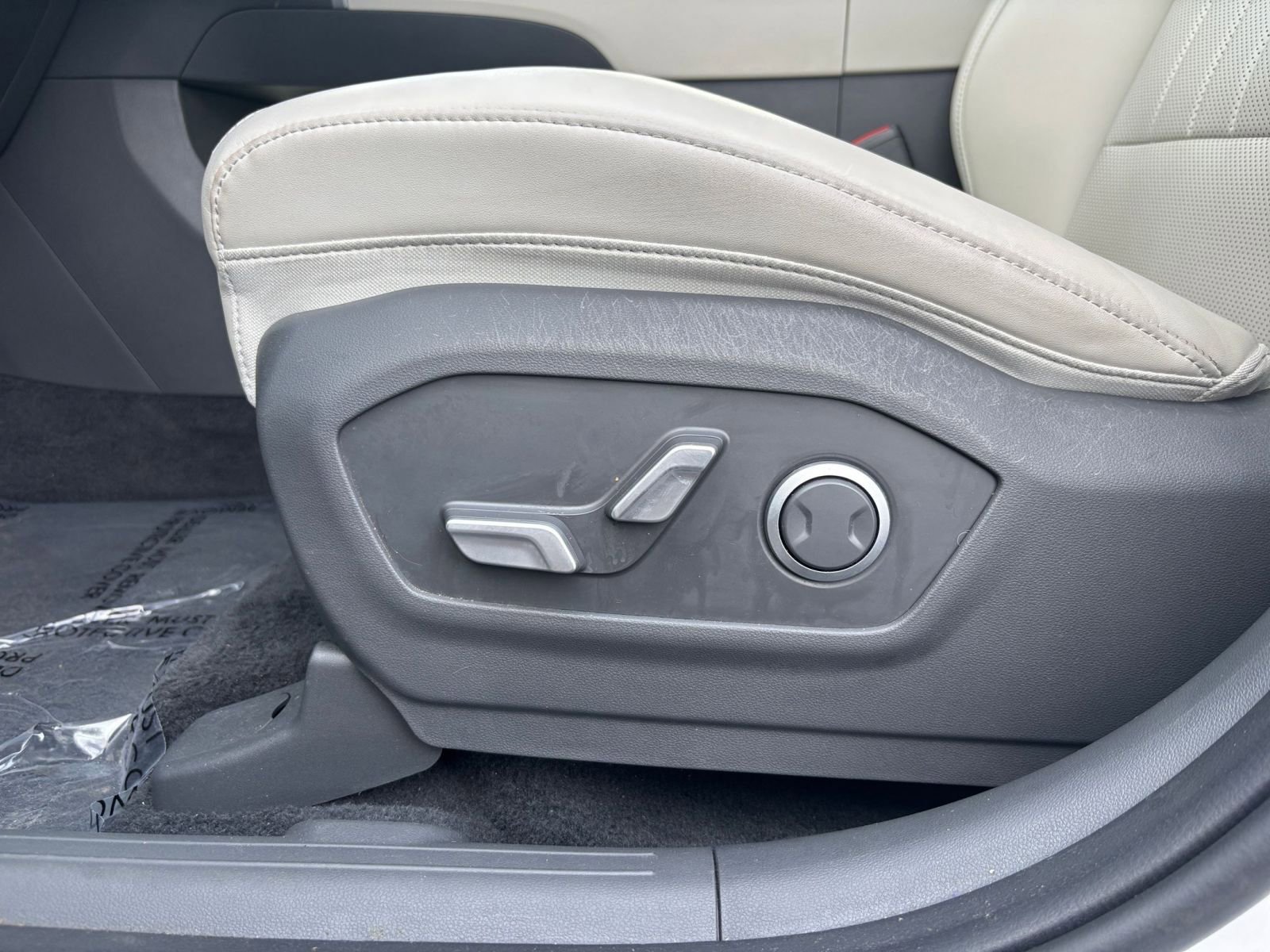 Thumbnail: 2025 Hyundai Santa Fe - 22