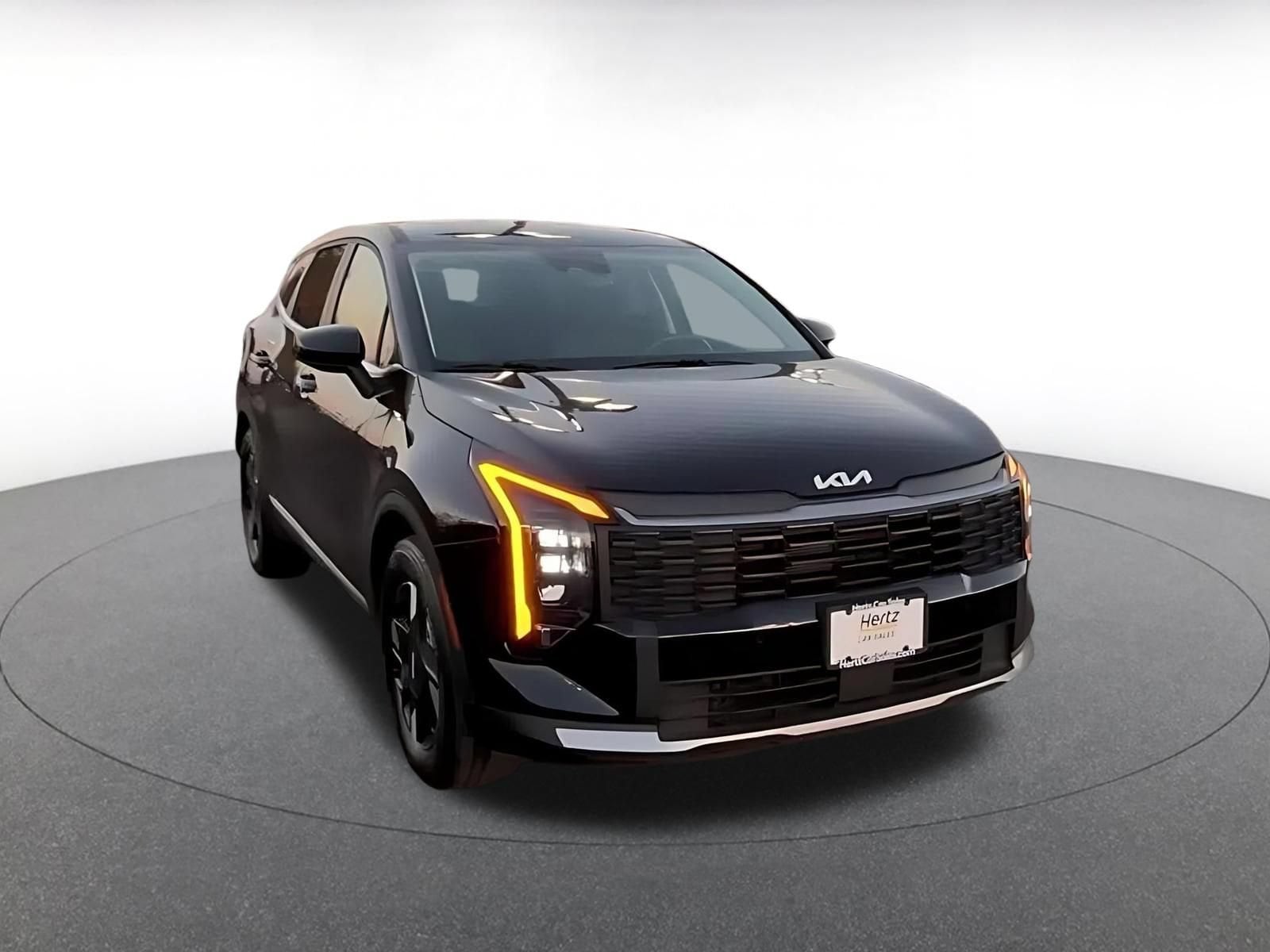 Thumbnail: 2026 Kia Sportage - 3