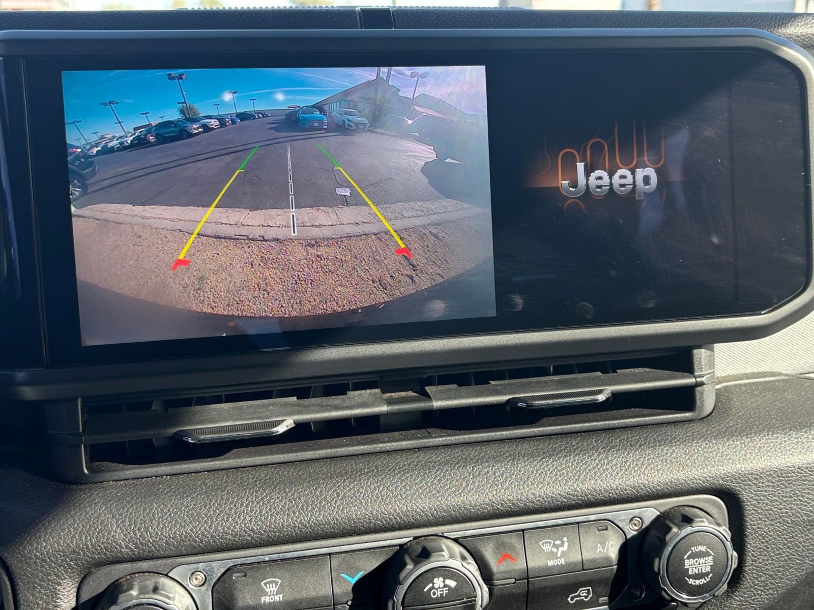 Thumbnail: 2025 Jeep Wrangler - 23