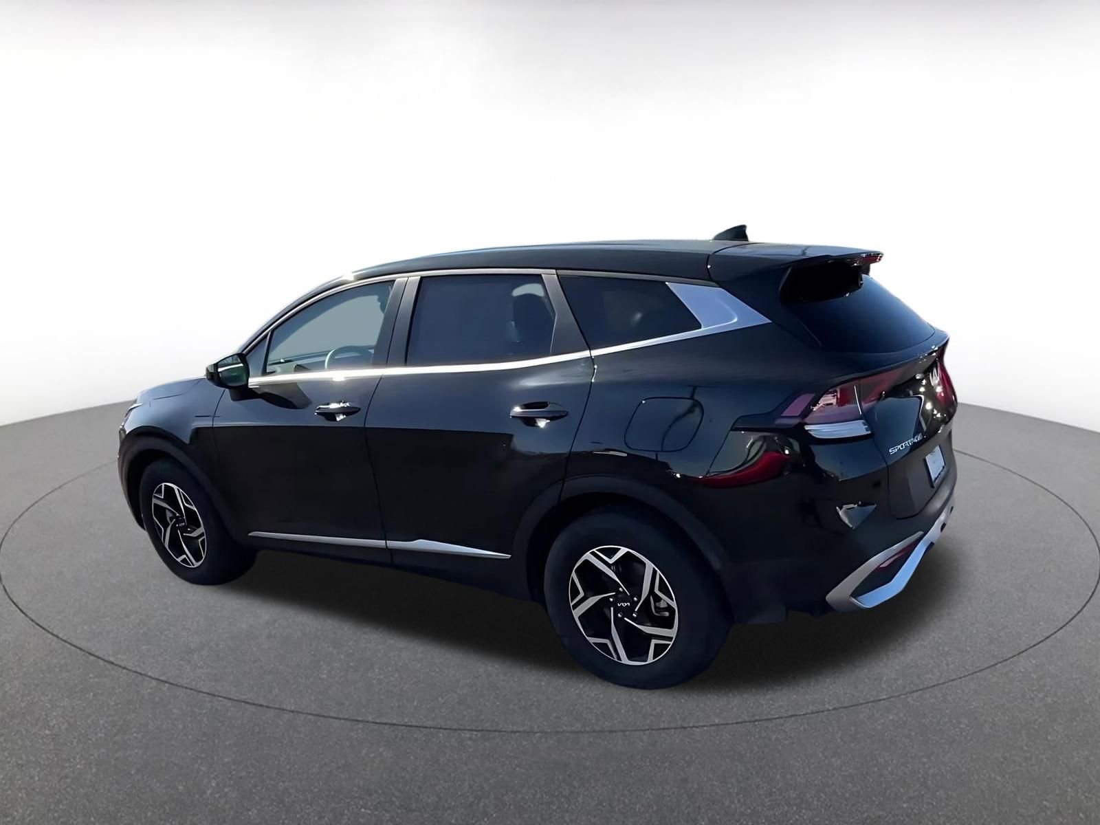 Thumbnail: 2025 Kia Sportage - 10