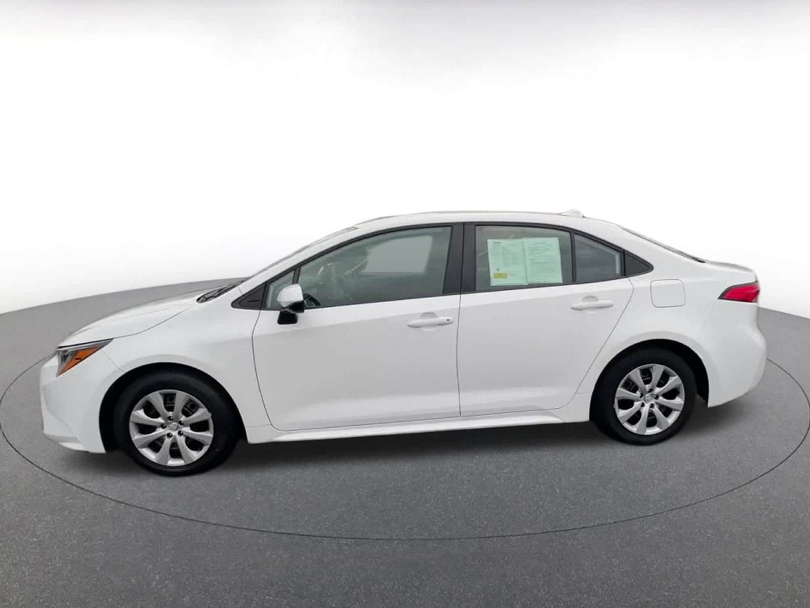 Thumbnail: 2025 Toyota Corolla - 9