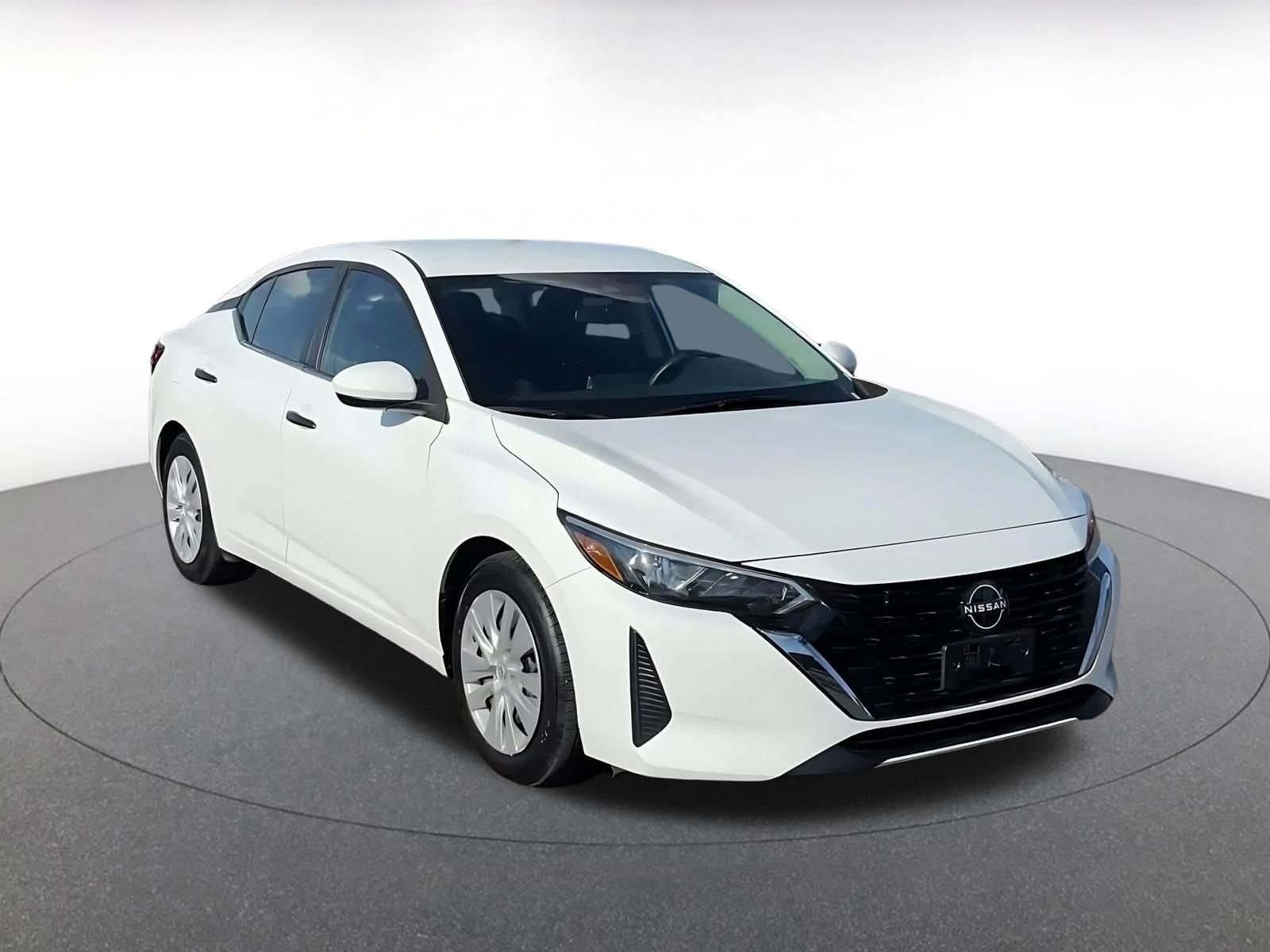 Thumbnail: 2025 Nissan Sentra - 3