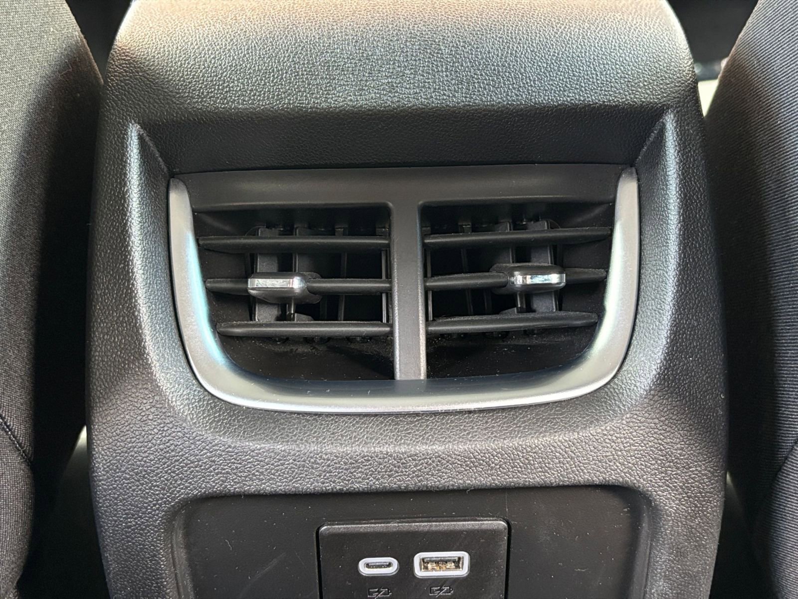 Thumbnail: 2025 Chevrolet Blazer - 23