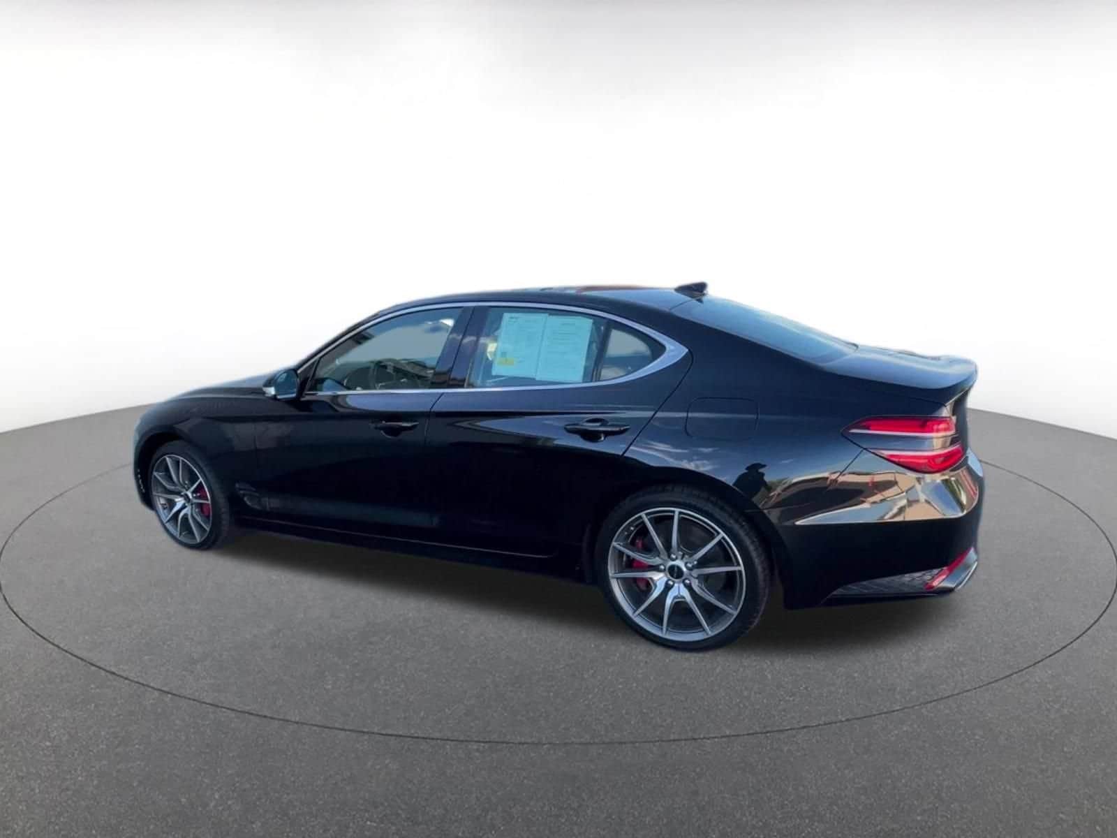 Thumbnail: 2025 Genesis G70 - 10