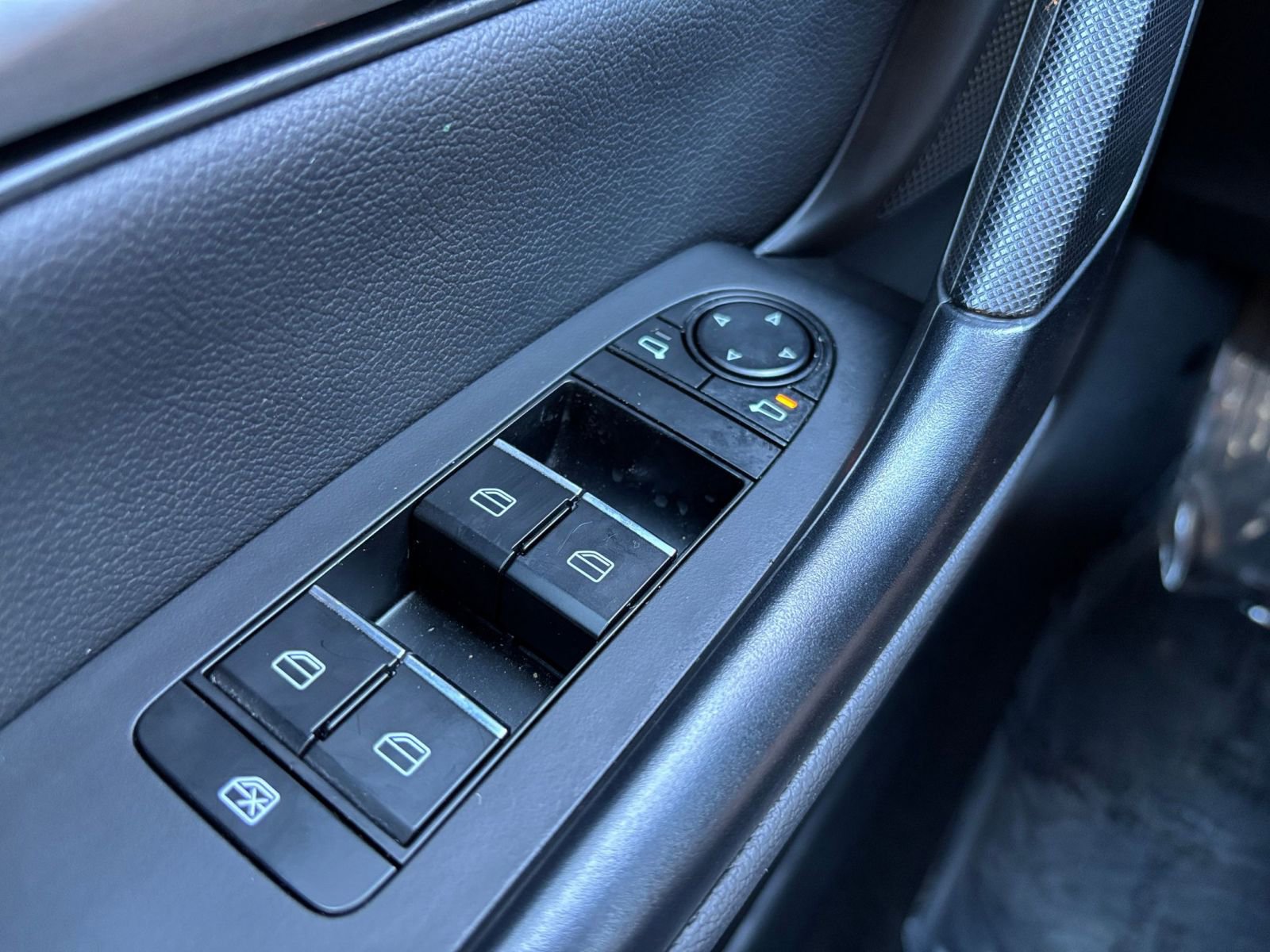 Thumbnail: 2025 Mazda CX-50 - 18